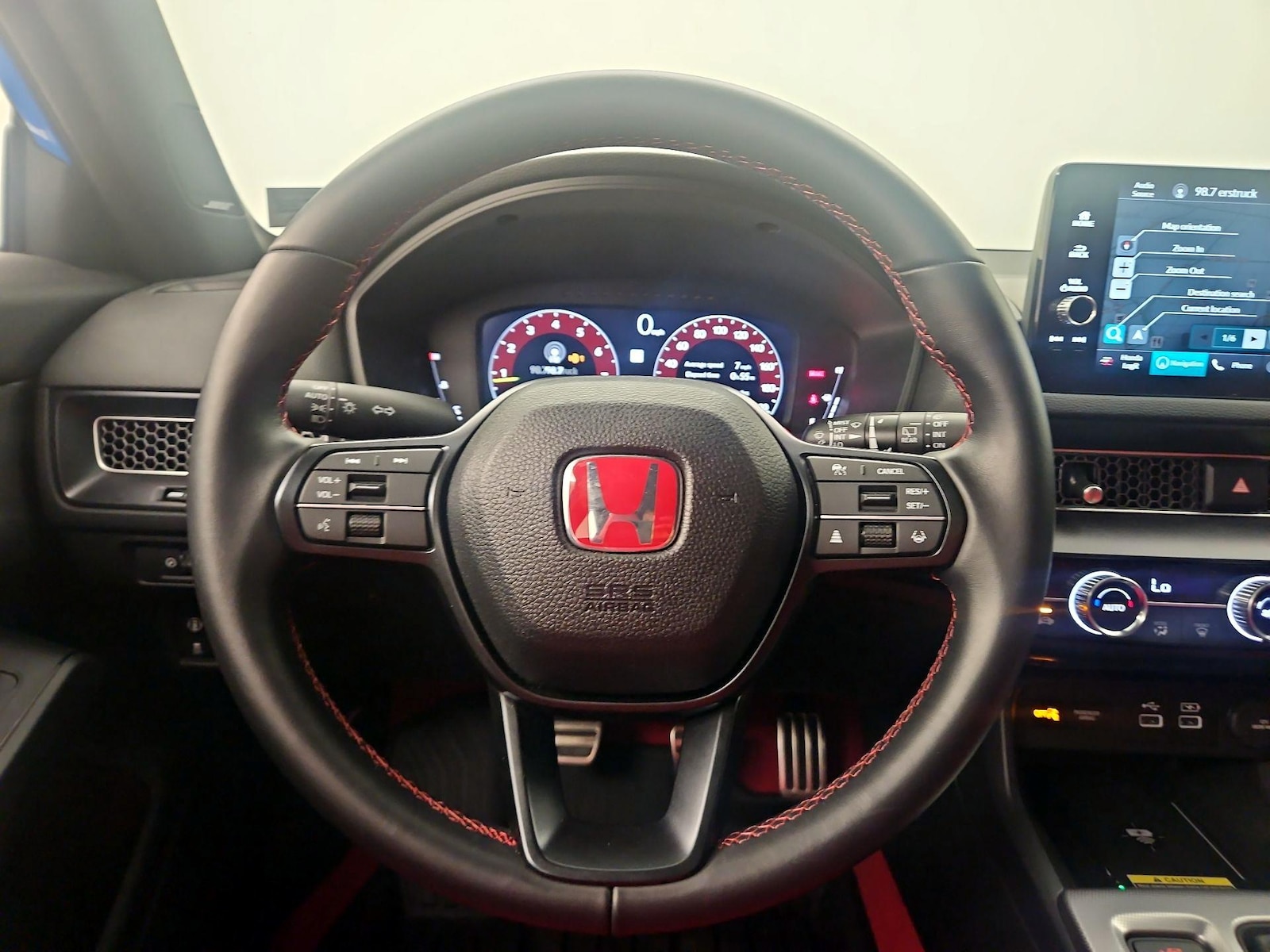 2024 Honda Civic Hatchback Type-R - Photo 11