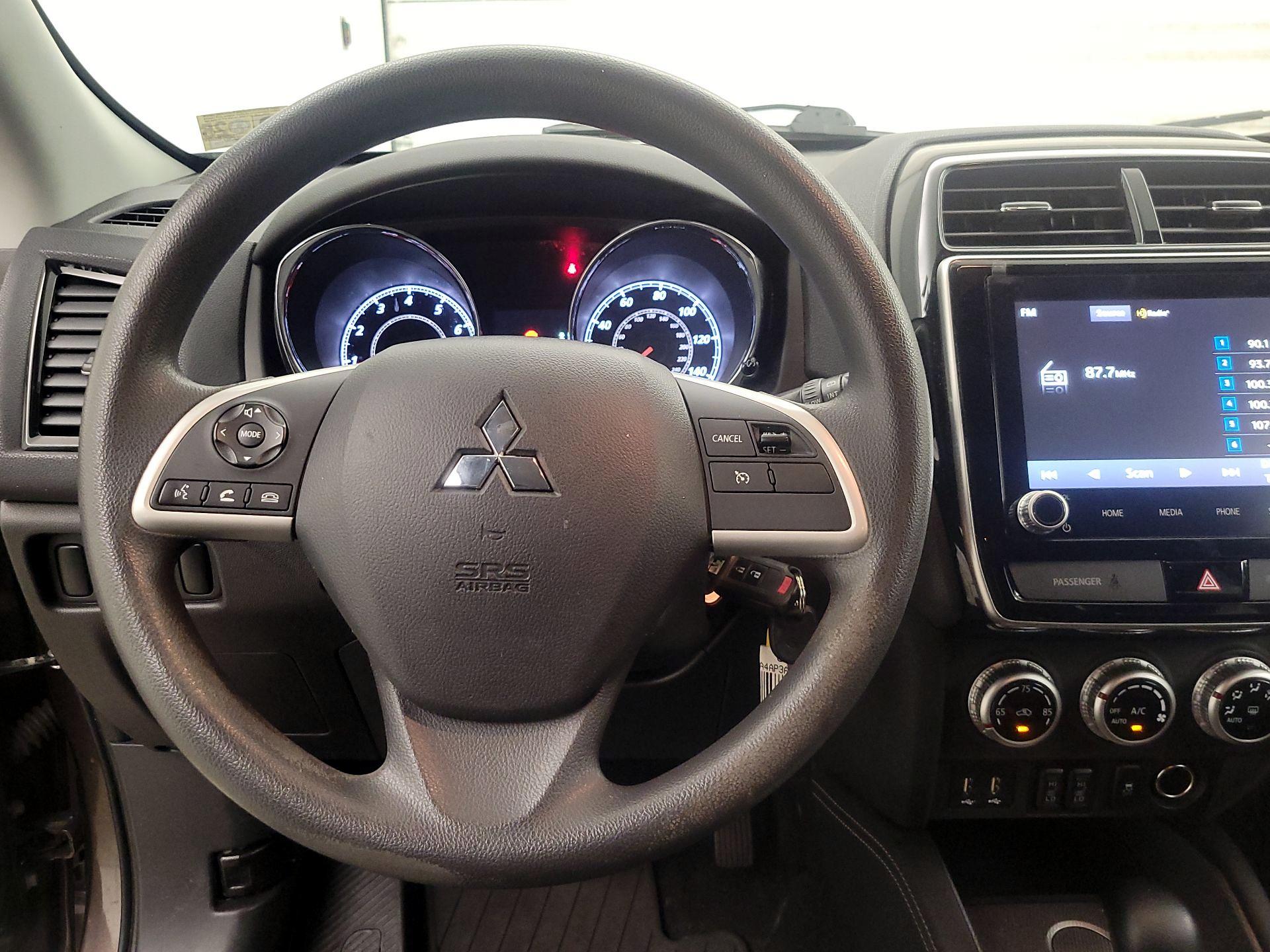 Thumbnail: 2020 Mitsubishi Outlander Sport - 10