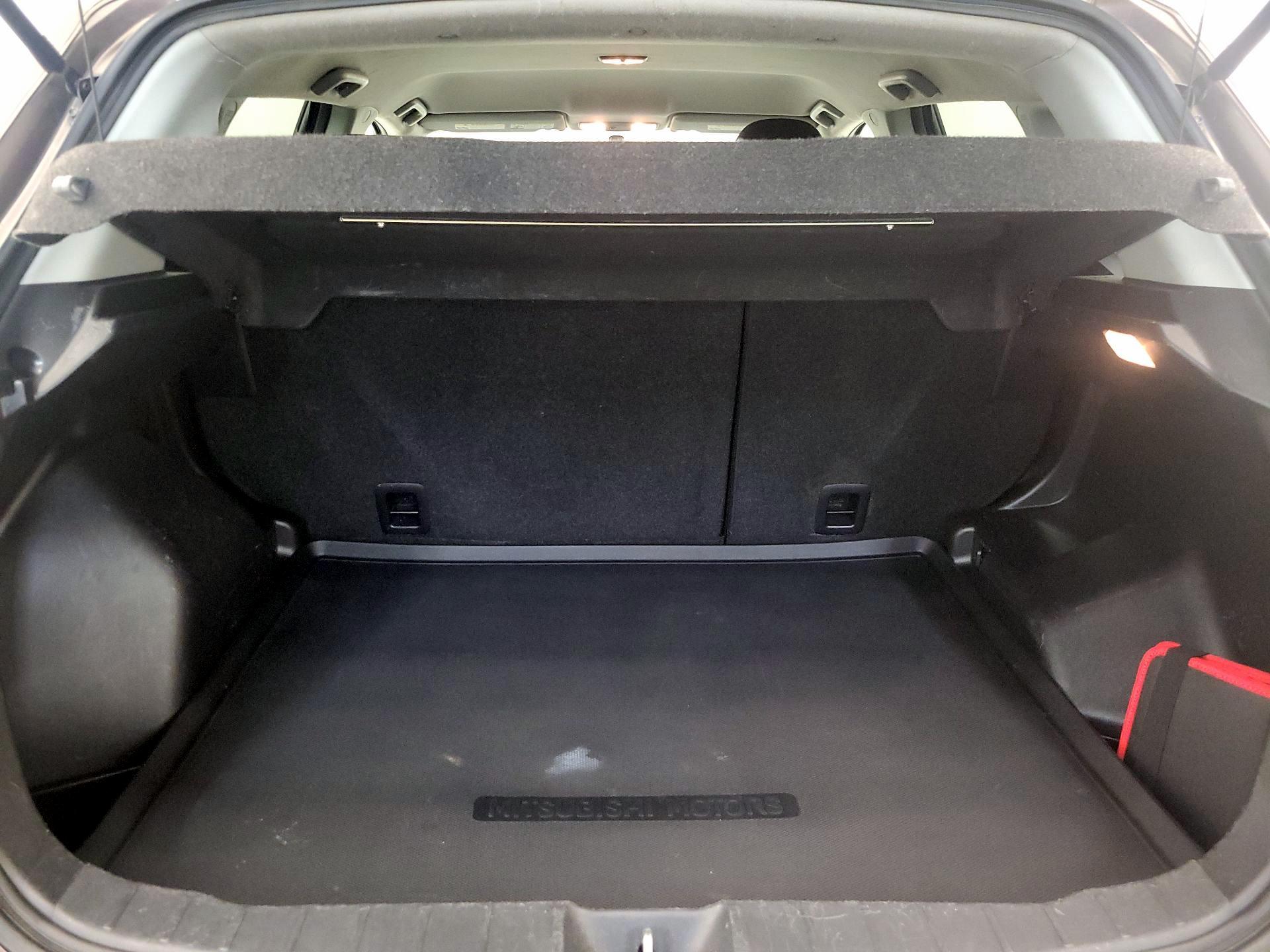 Thumbnail: 2020 Mitsubishi Outlander Sport - 19