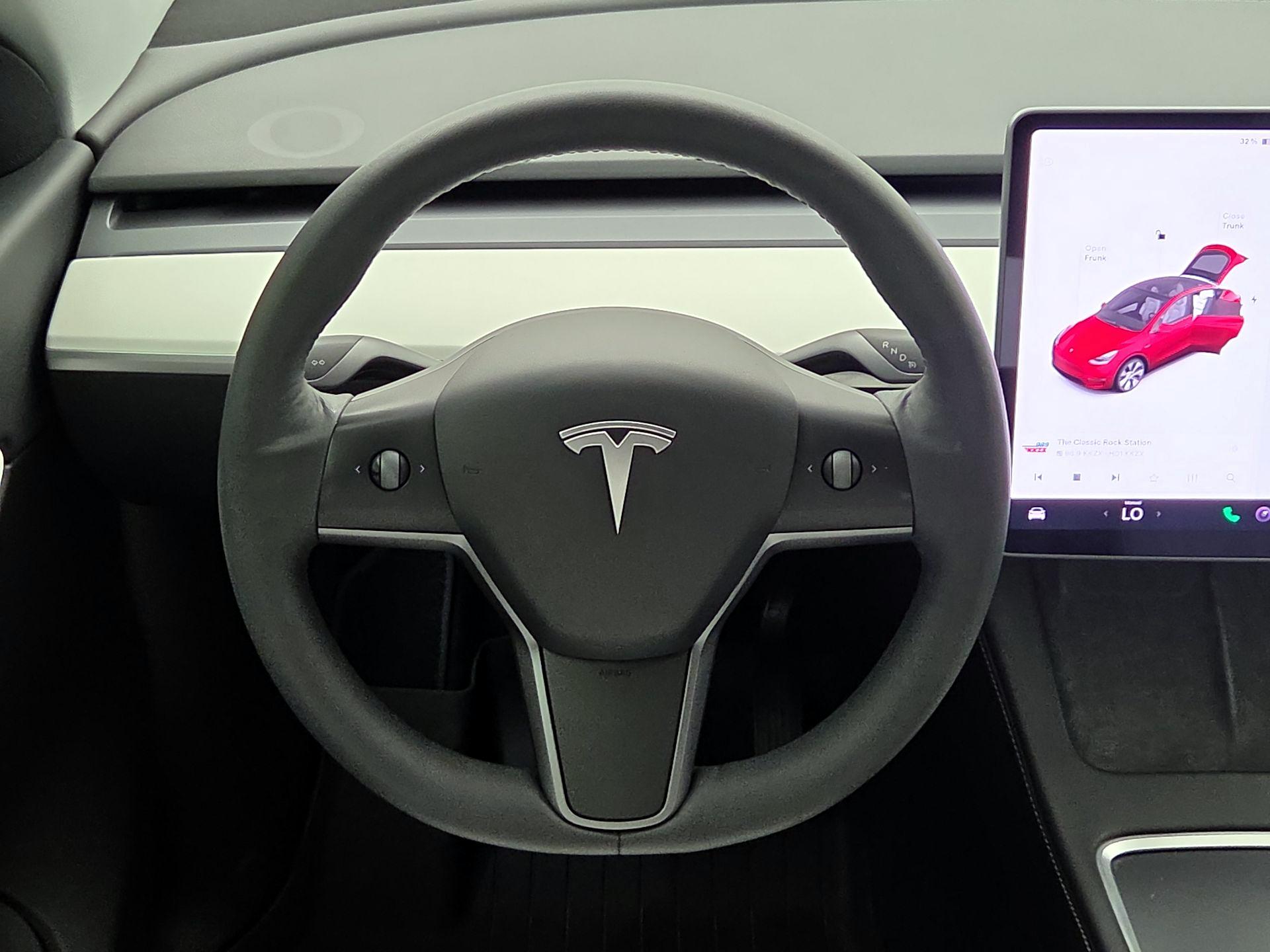 Thumbnail: 2021 Tesla Model Y - 10