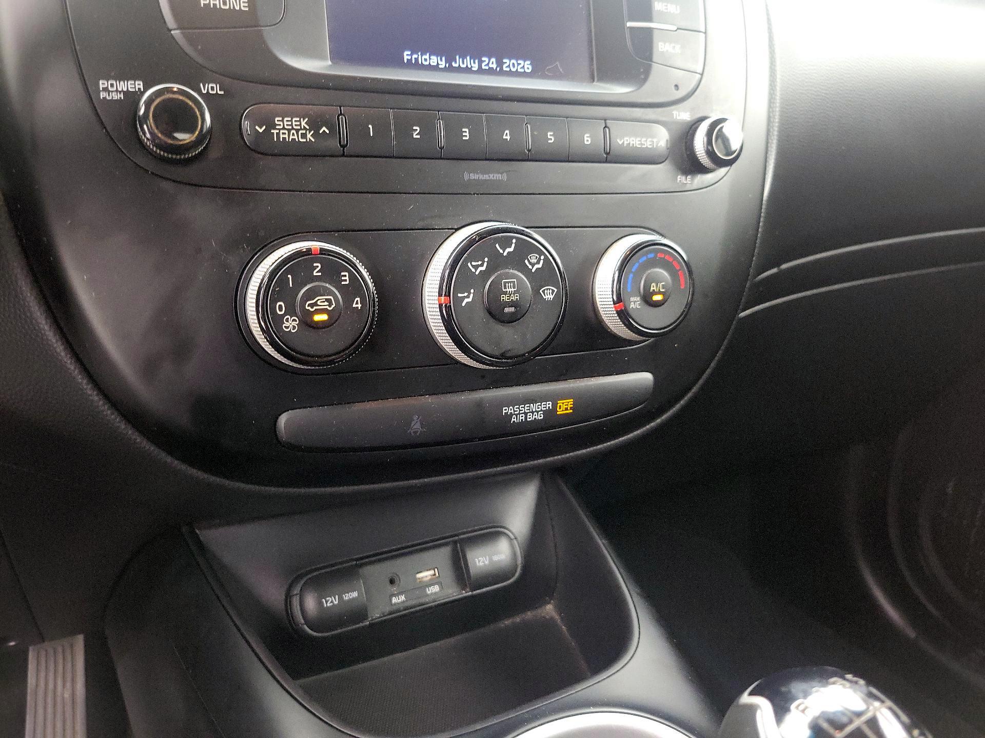 Thumbnail: 2017 Kia Soul - 15