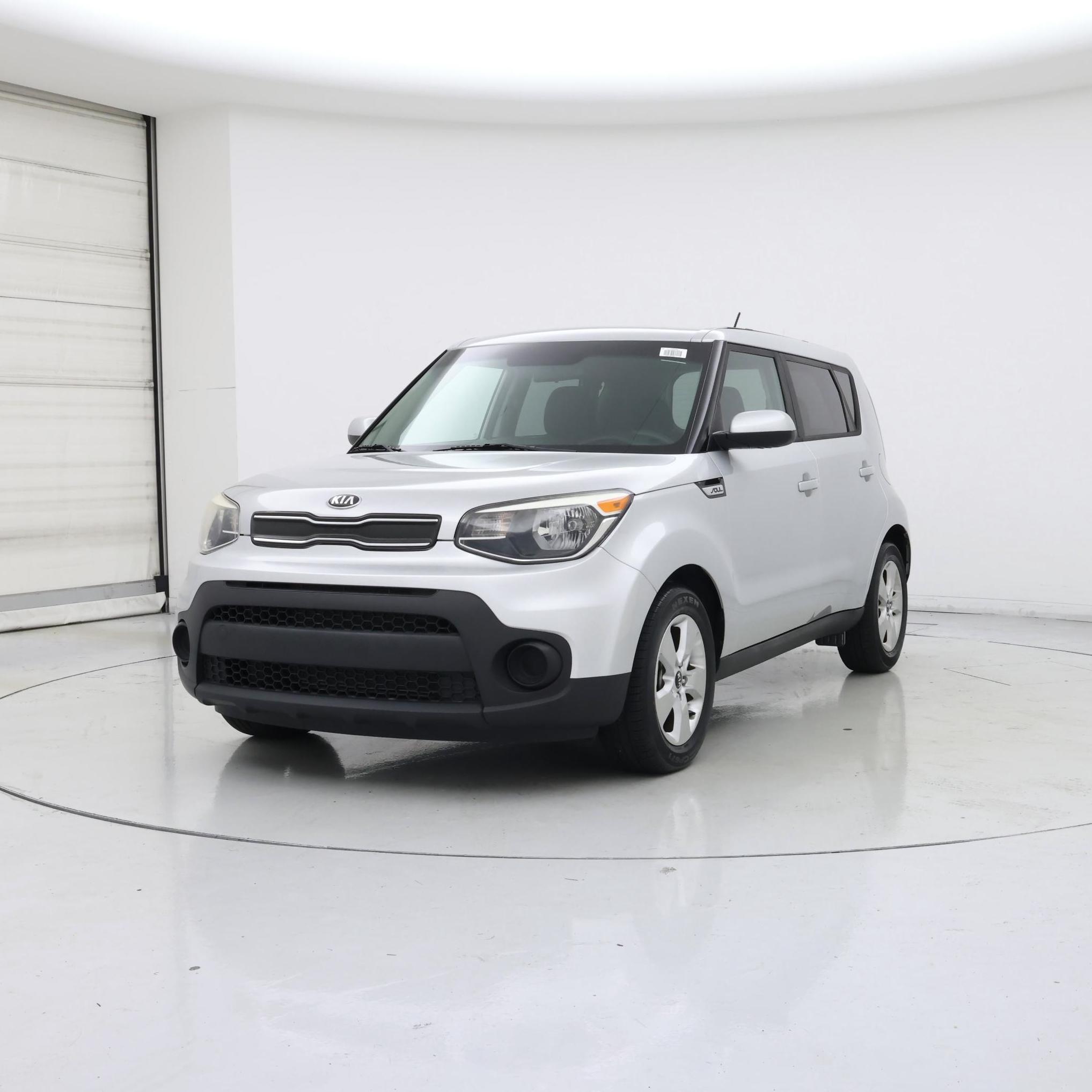 Thumbnail: 2017 Kia Soul - 4