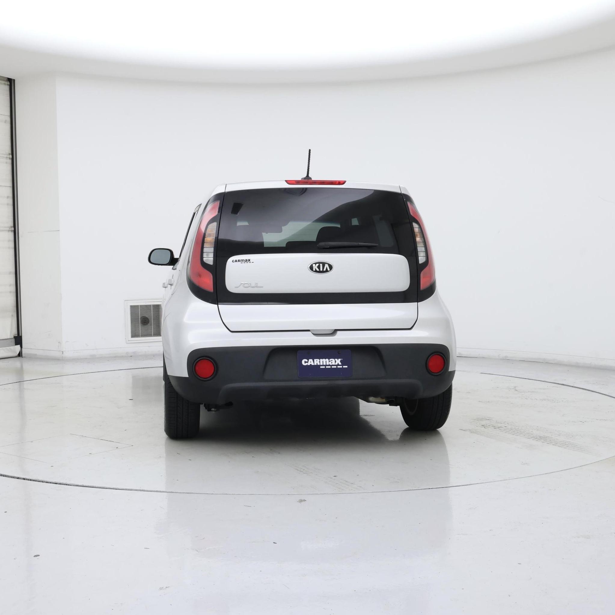 Thumbnail: 2017 Kia Soul - 6