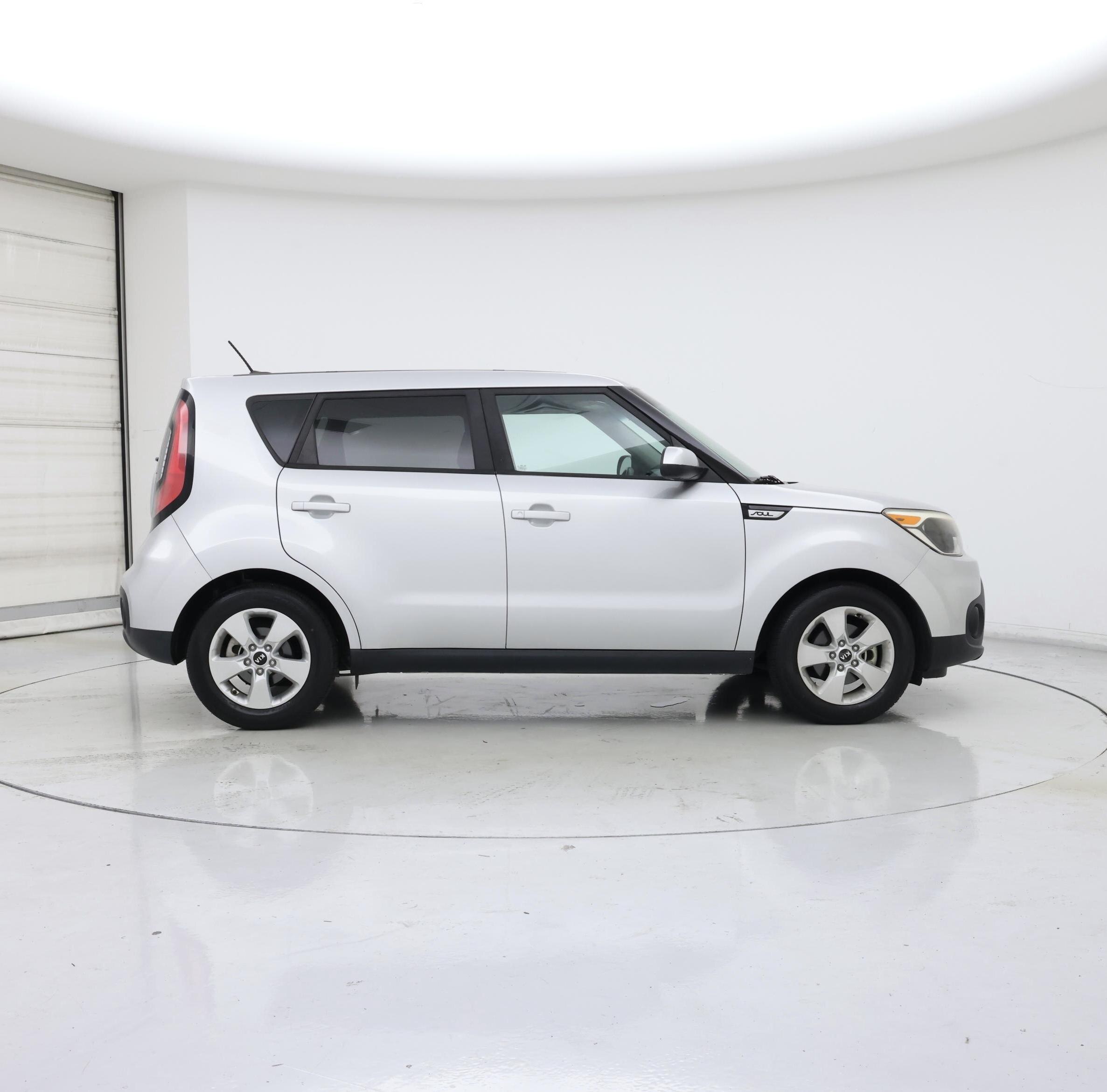 Thumbnail: 2017 Kia Soul - 7