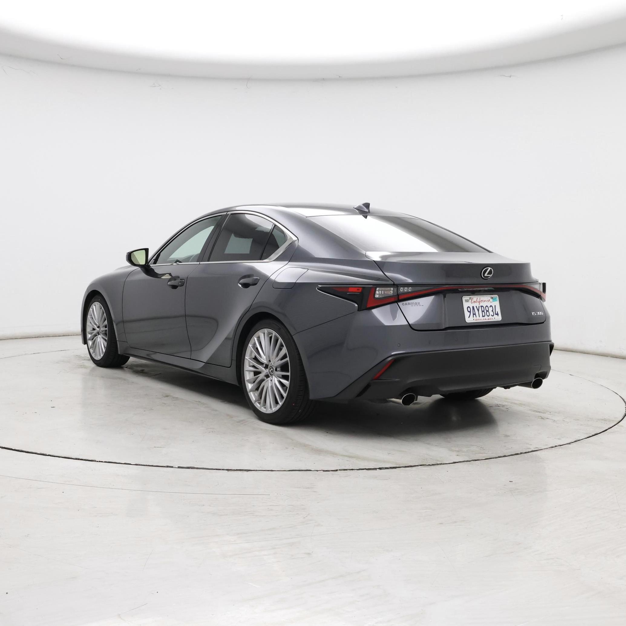 Thumbnail: 2022 Lexus IS - 2