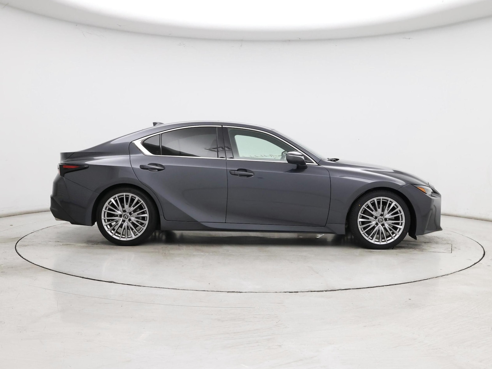 2022 Lexus IS 300 - Photo 8