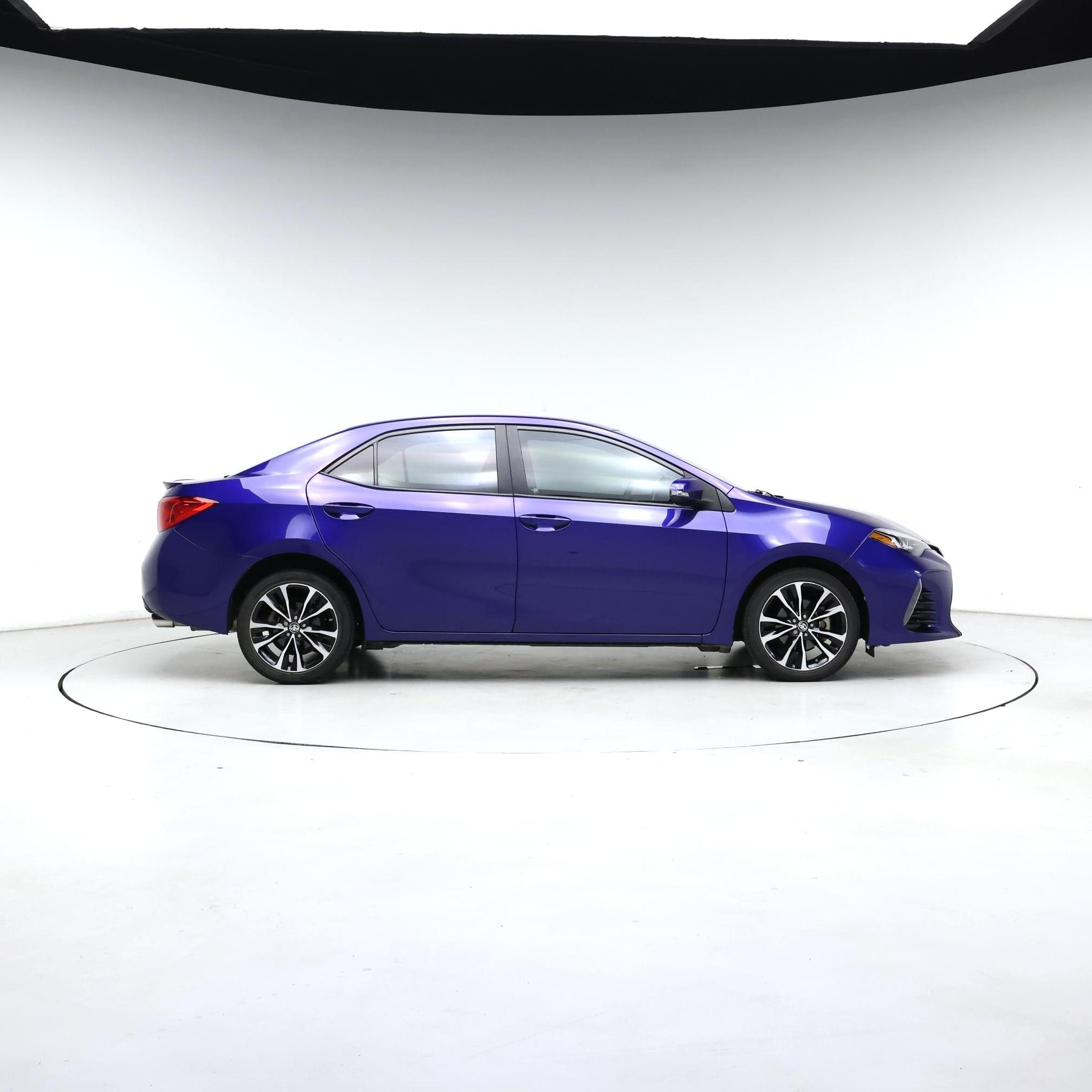 Thumbnail: 2017 Toyota Corolla - 7