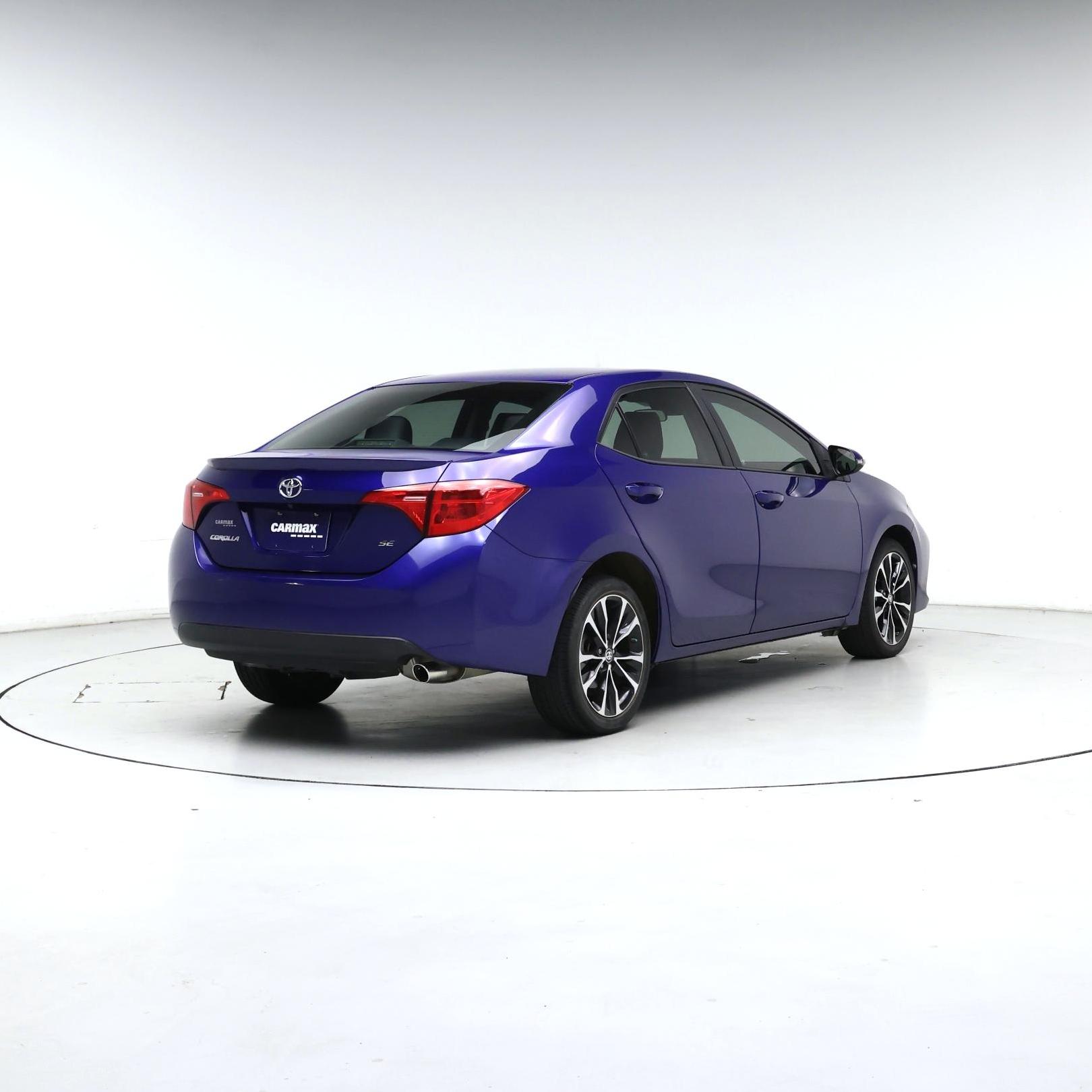 Thumbnail: 2017 Toyota Corolla - 8