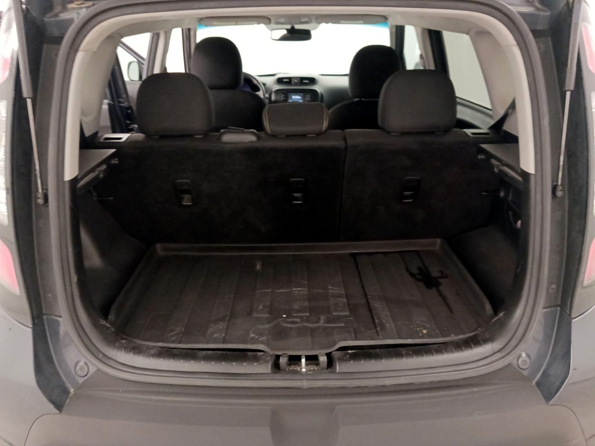 Thumbnail: 2016 Kia Soul - 20