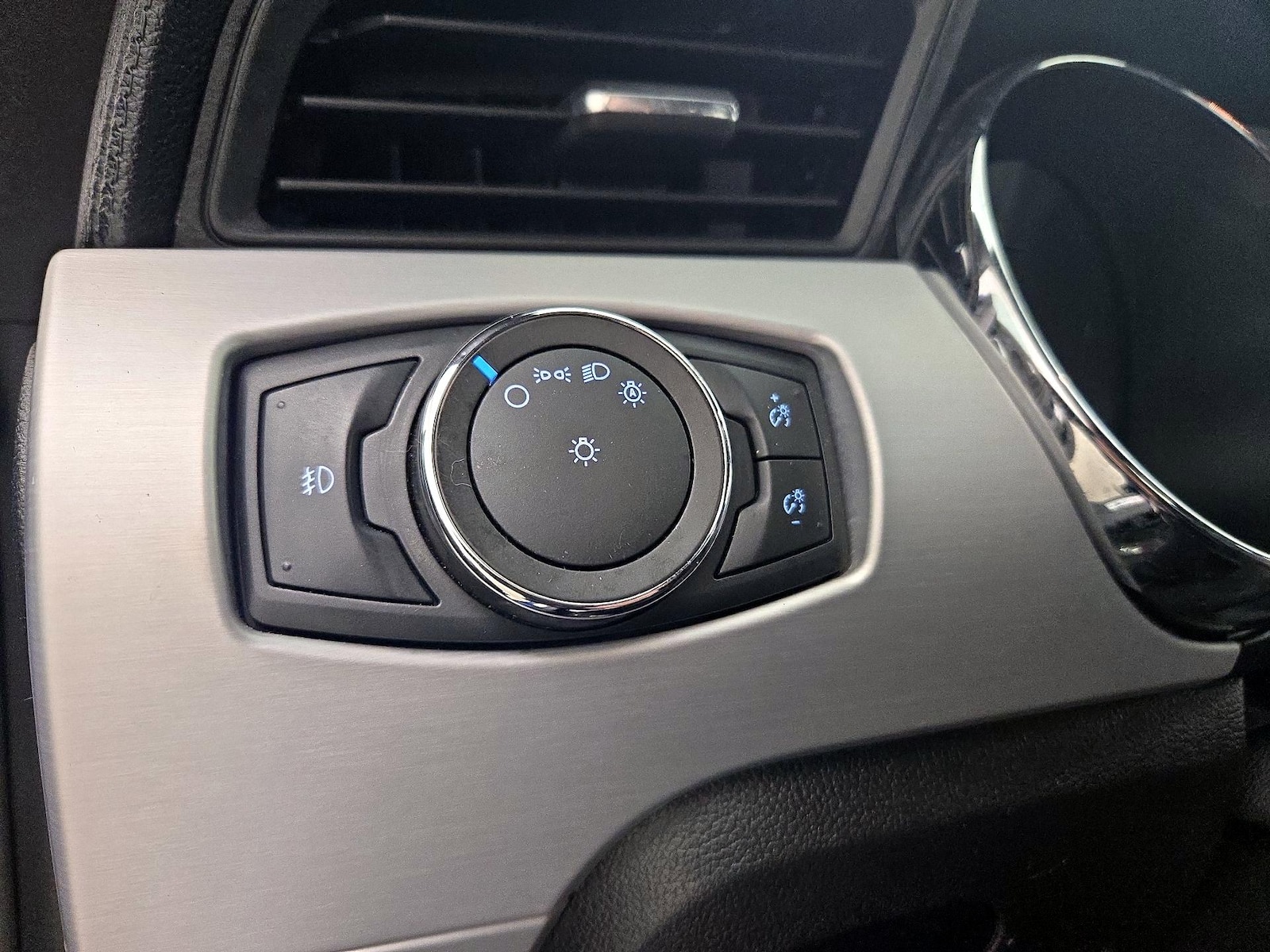 2017 Ford Mustang EcoBoost Premium - Photo 14