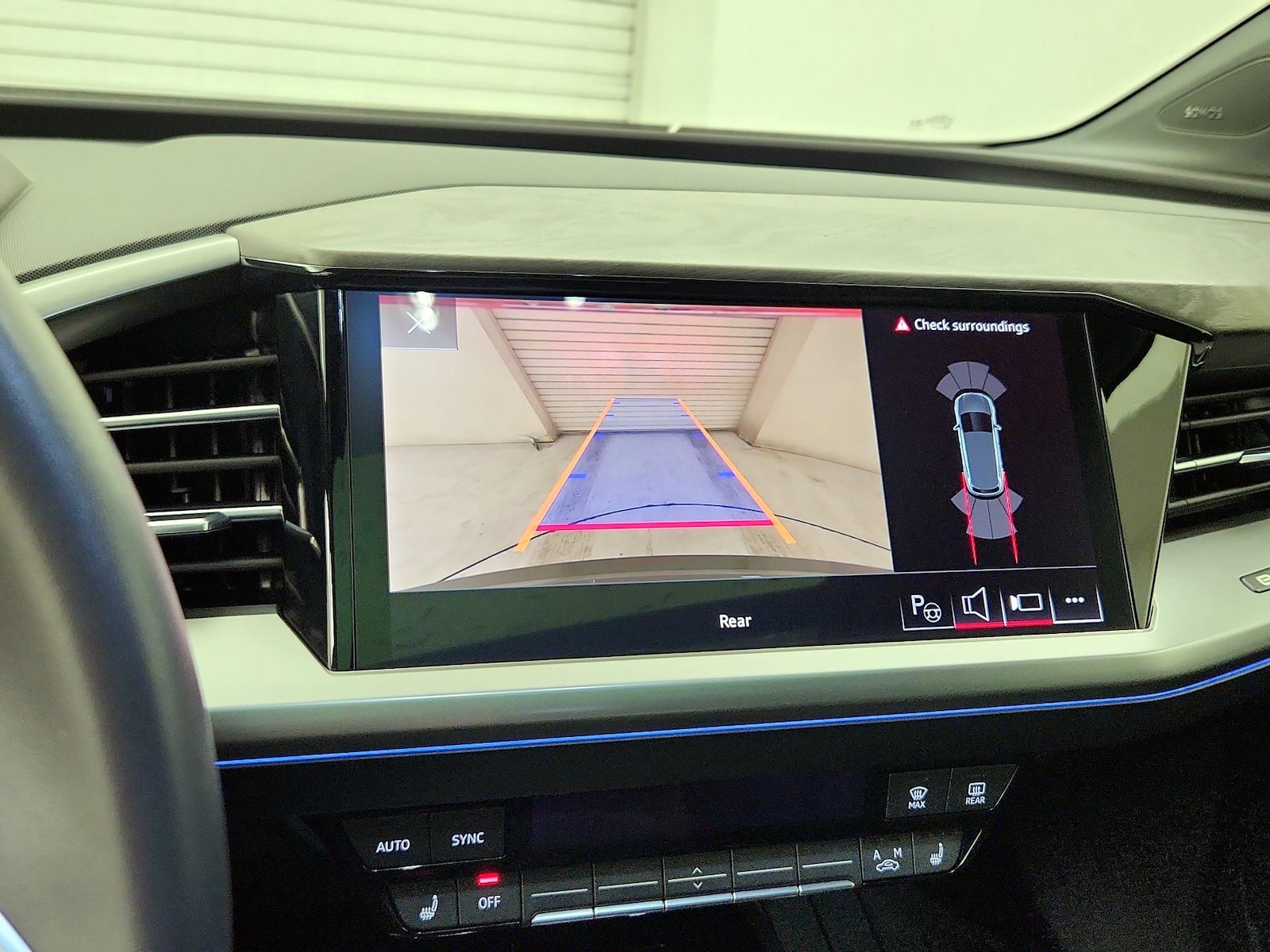 2023 Audi Q4 e-tron Premium Plus - Photo 16
