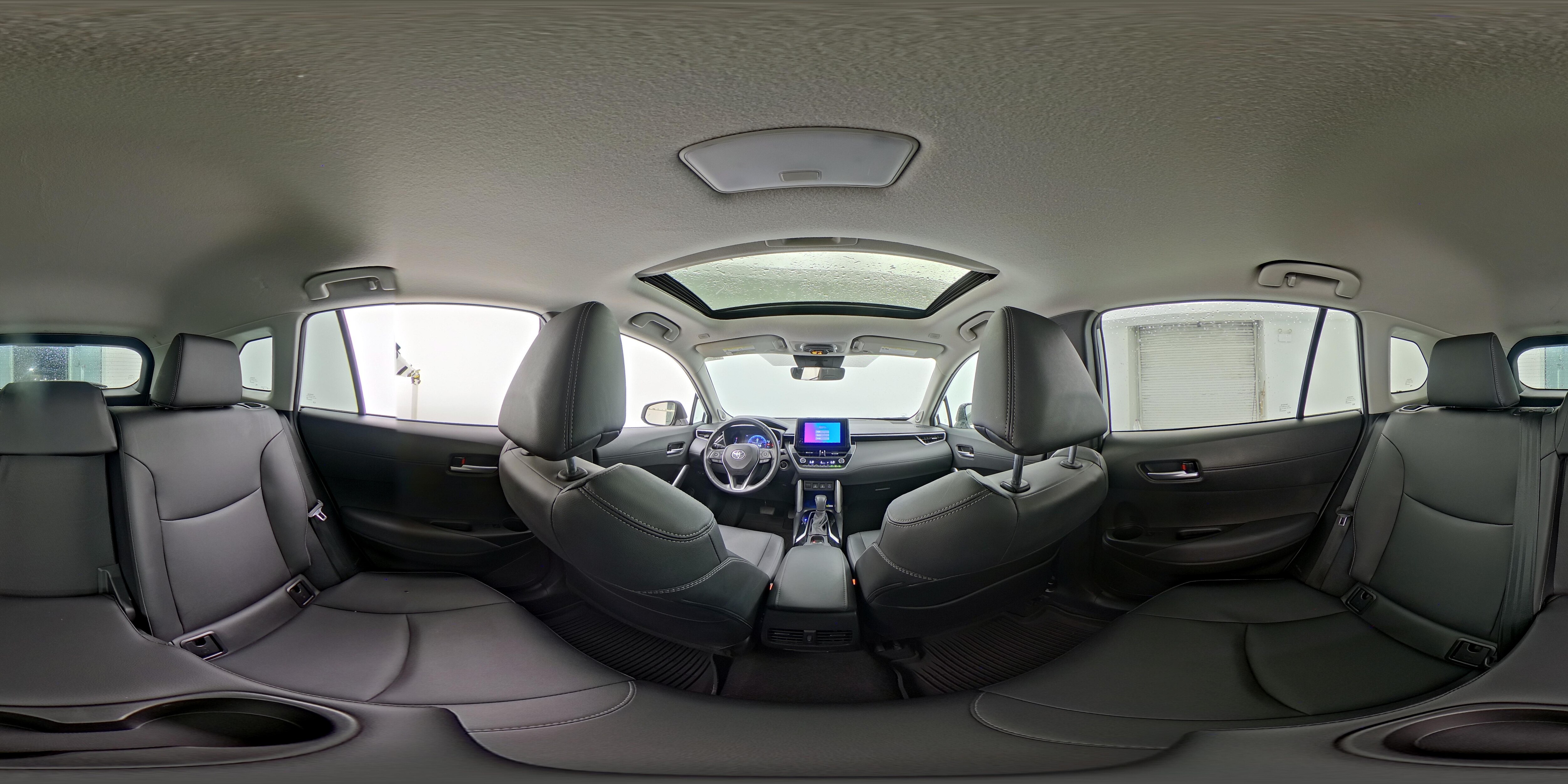 2023 Toyota Corolla Cross XLE - Photo 26