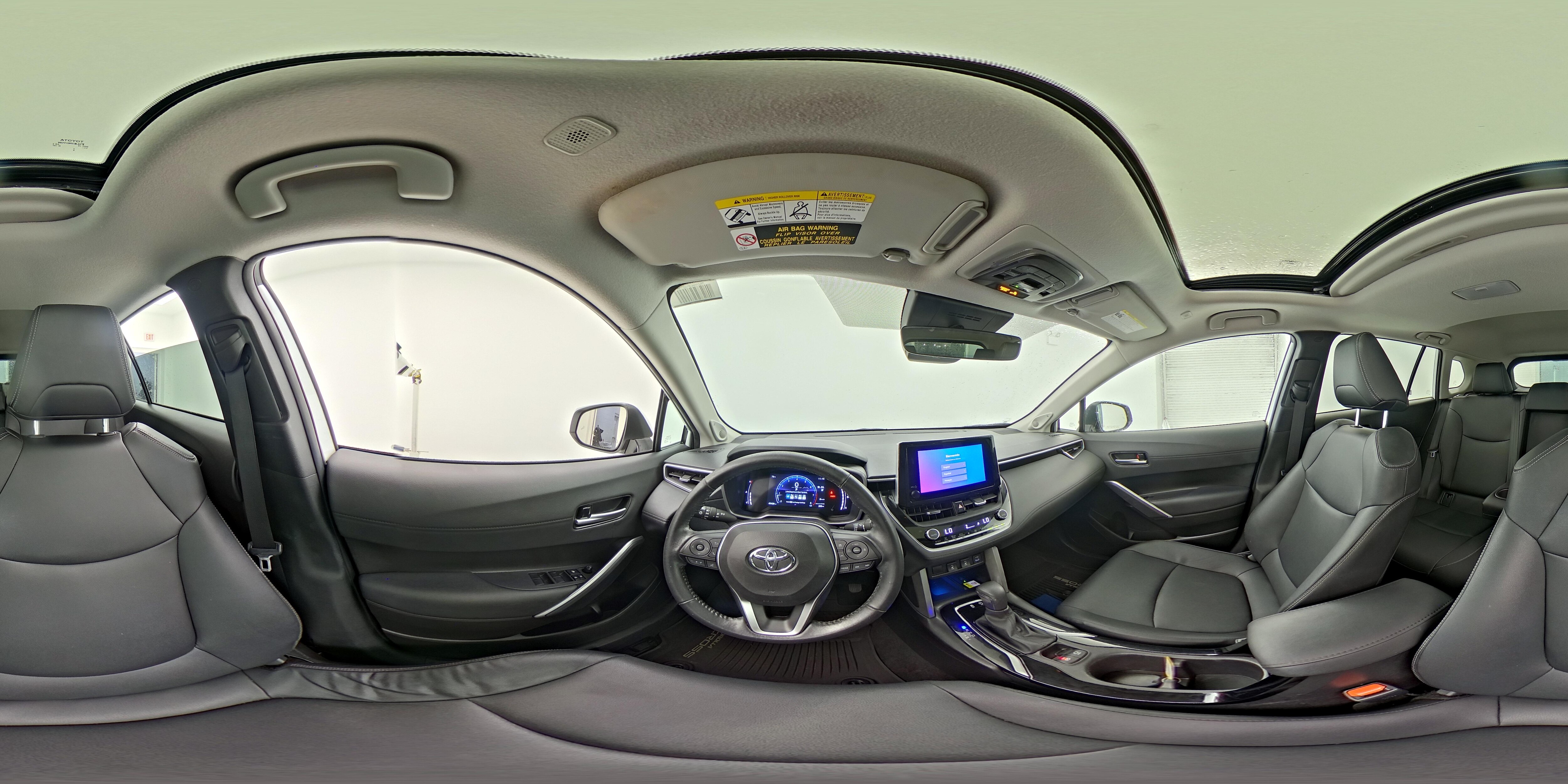 2023 Toyota Corolla Cross XLE - Photo 27