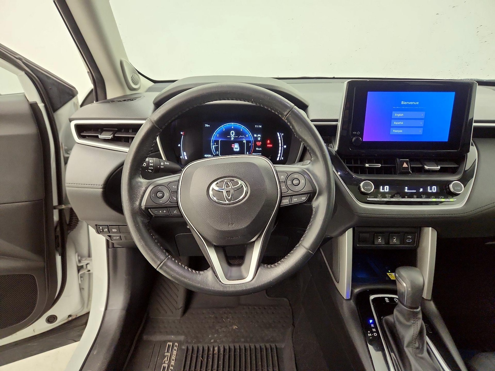2023 Toyota Corolla Cross XLE - Photo 11
