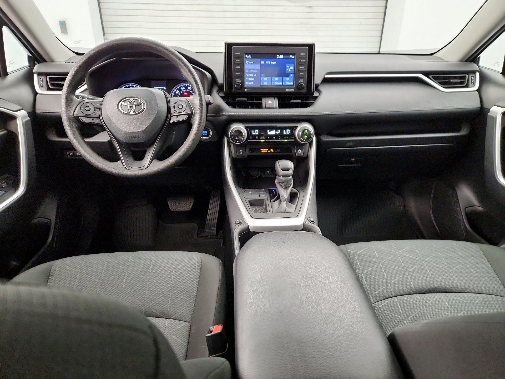 Thumbnail: 2022 Toyota RAV4 - 9