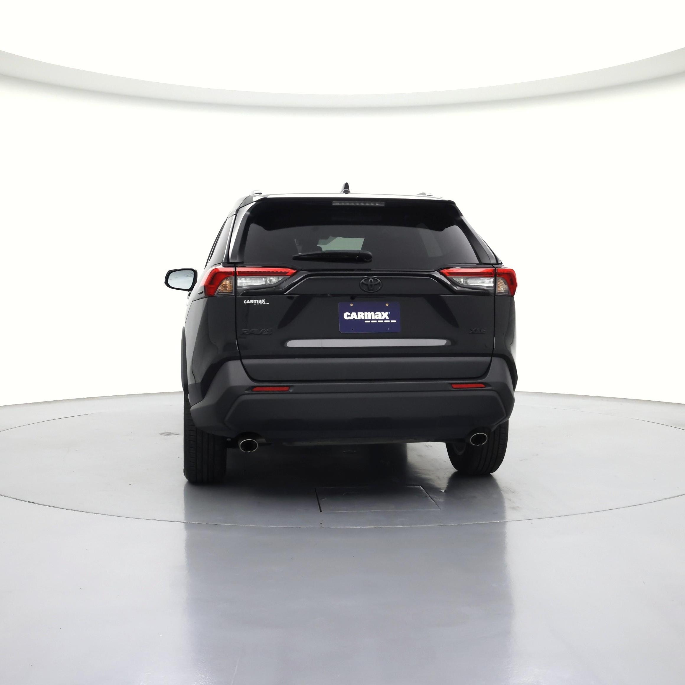 Thumbnail: 2022 Toyota RAV4 - 6