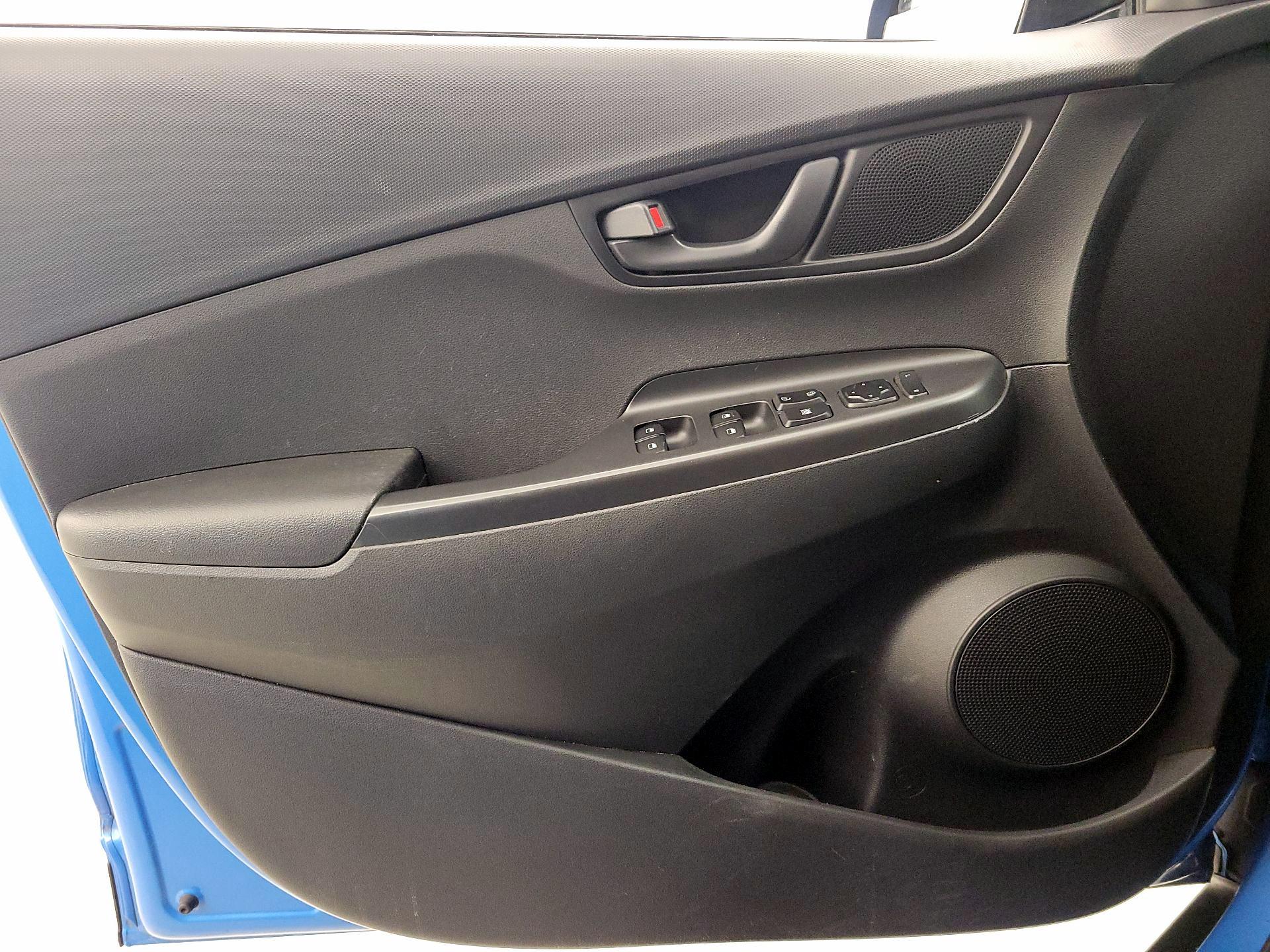 Thumbnail: 2019 Hyundai Kona - 12