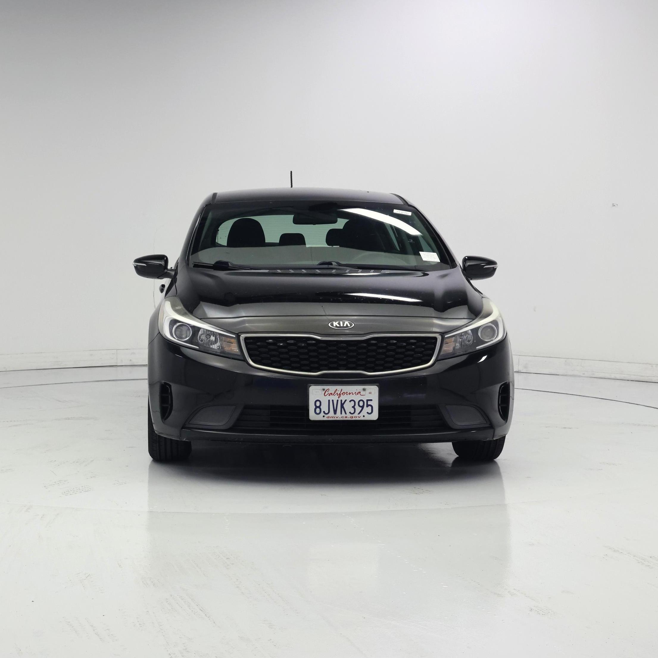 Thumbnail: 2017 Kia Forte - 5