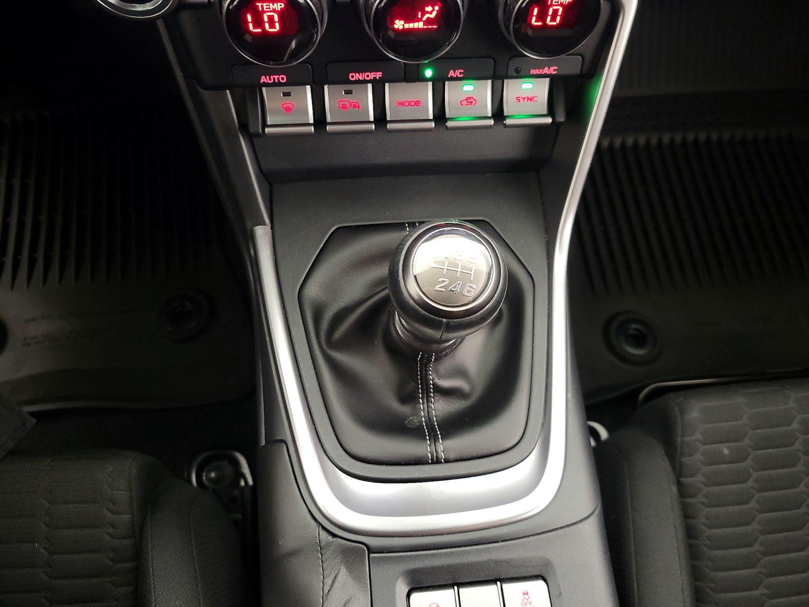 2024 Toyota GR86 Base - Photo 18