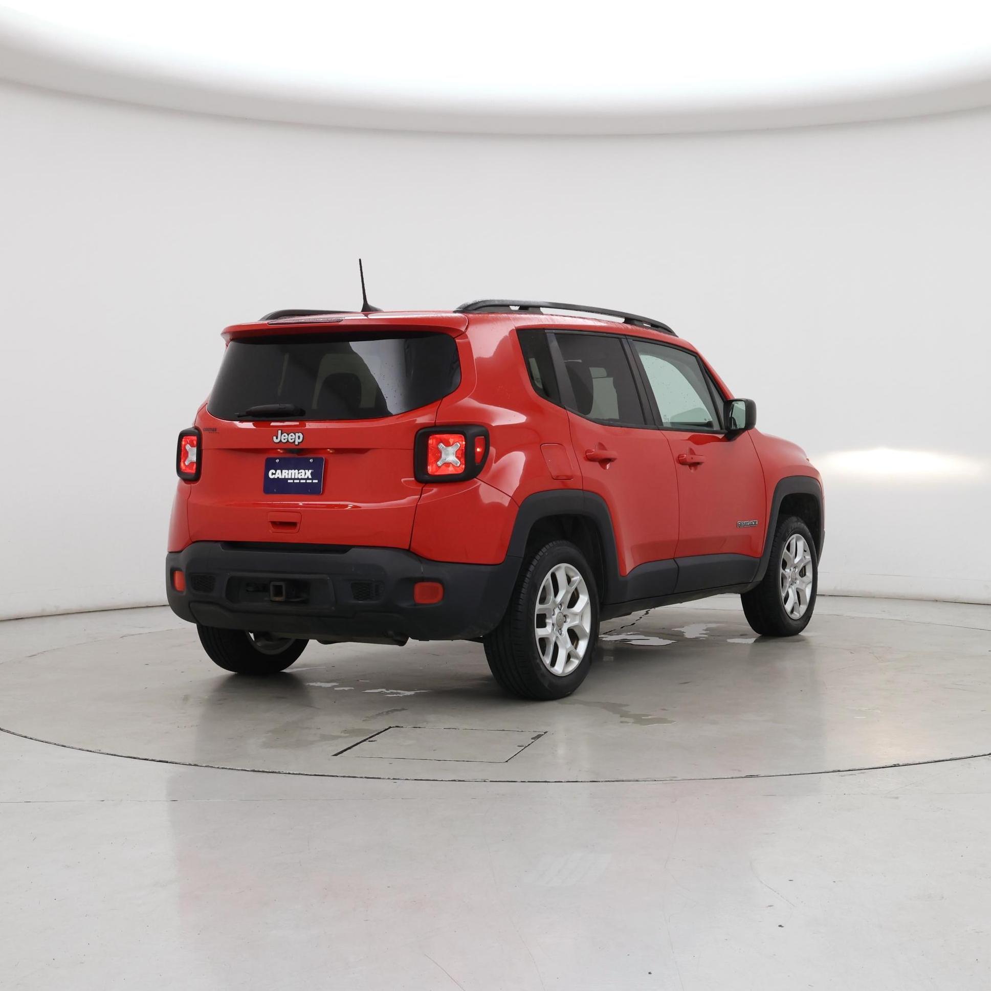 Thumbnail: 2018 Jeep Renegade - 8