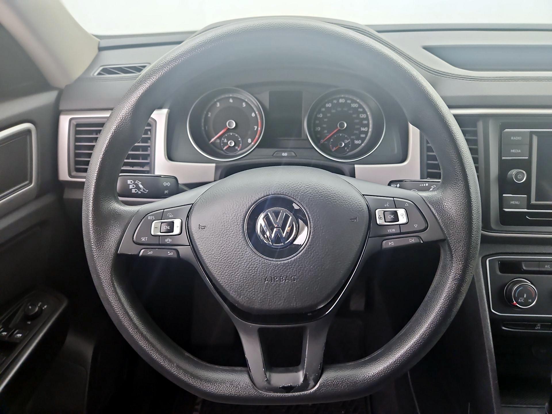 Thumbnail: 2020 Volkswagen Atlas - 10