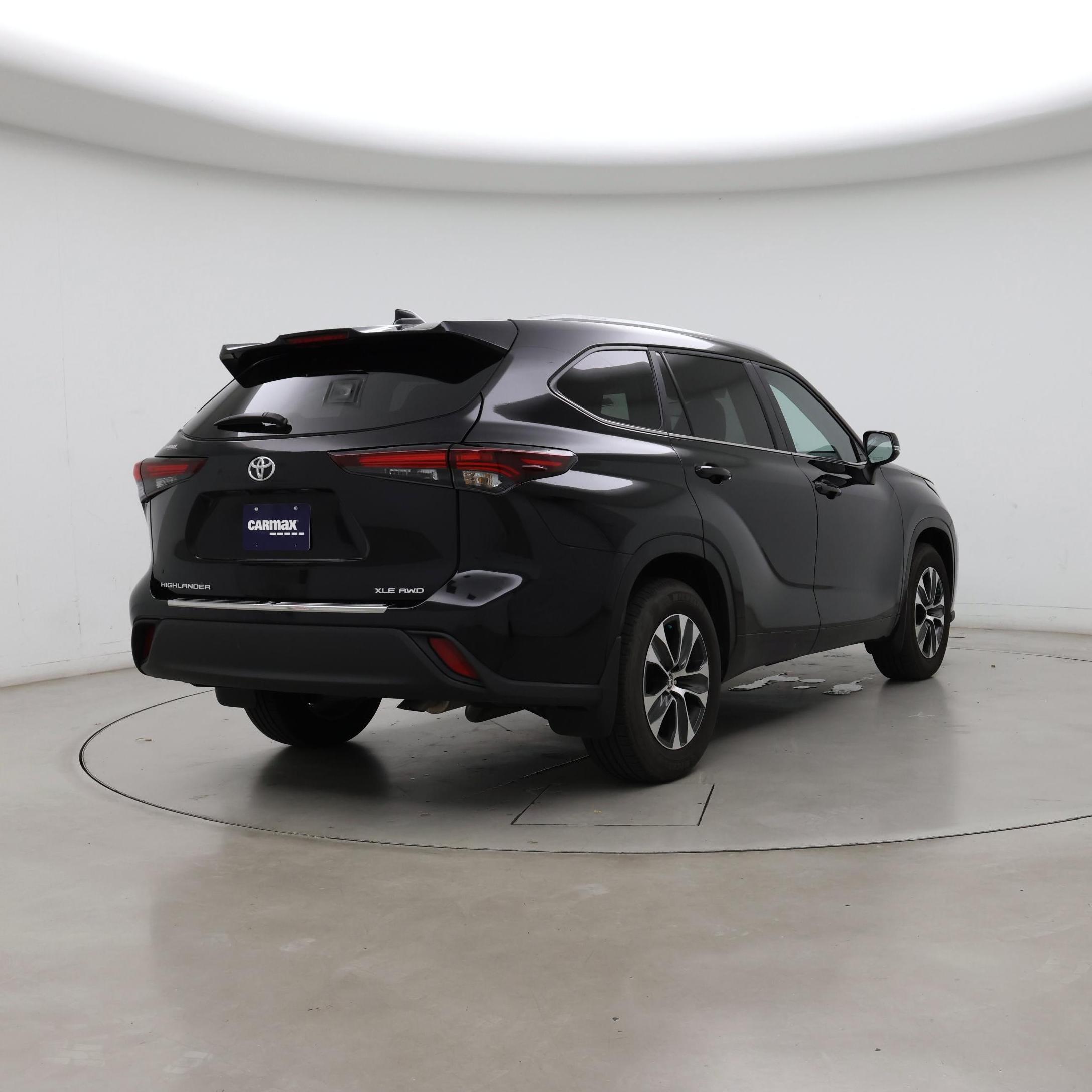 Thumbnail: 2026 Toyota Highlander - 8