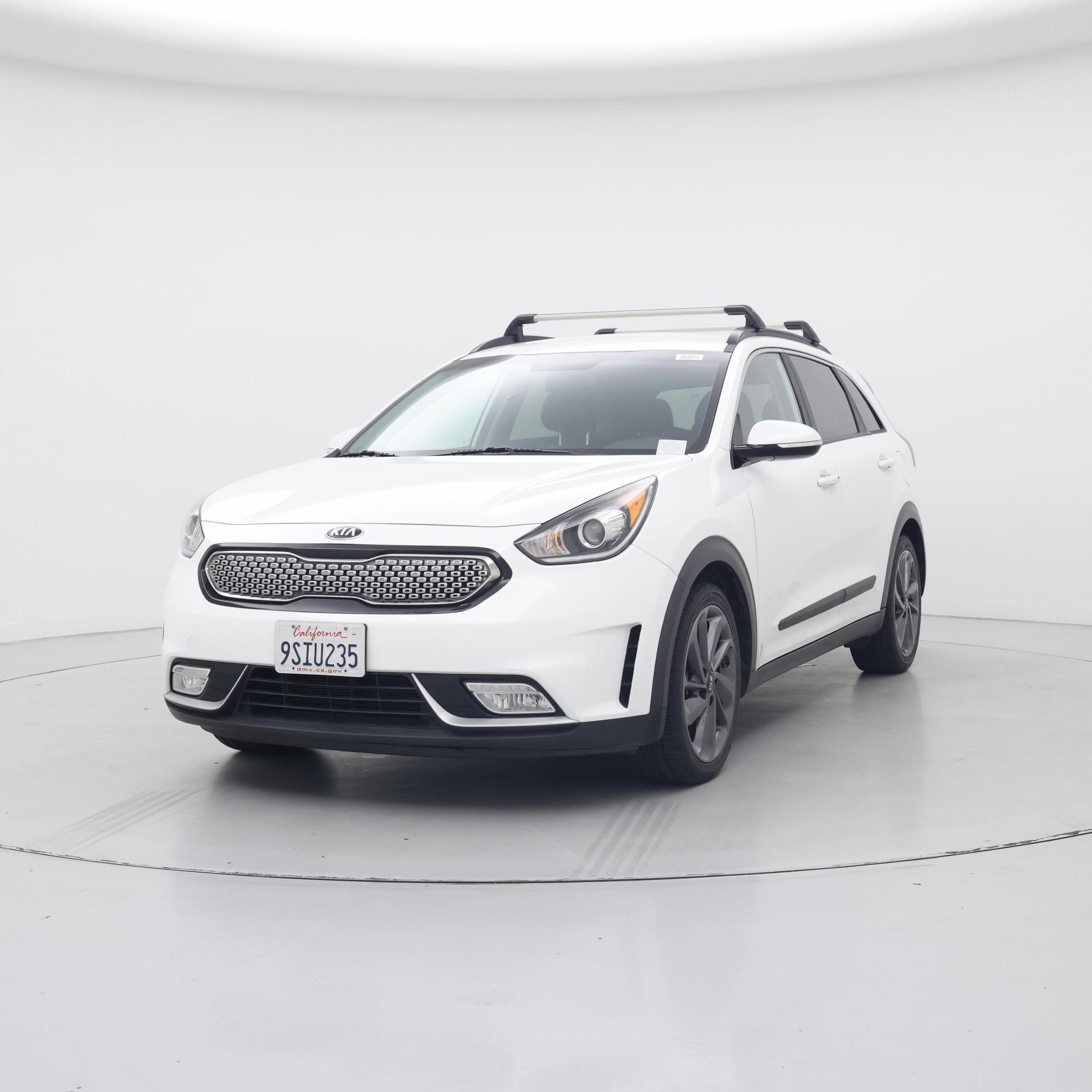 Thumbnail: 2017 Kia Niro - 4