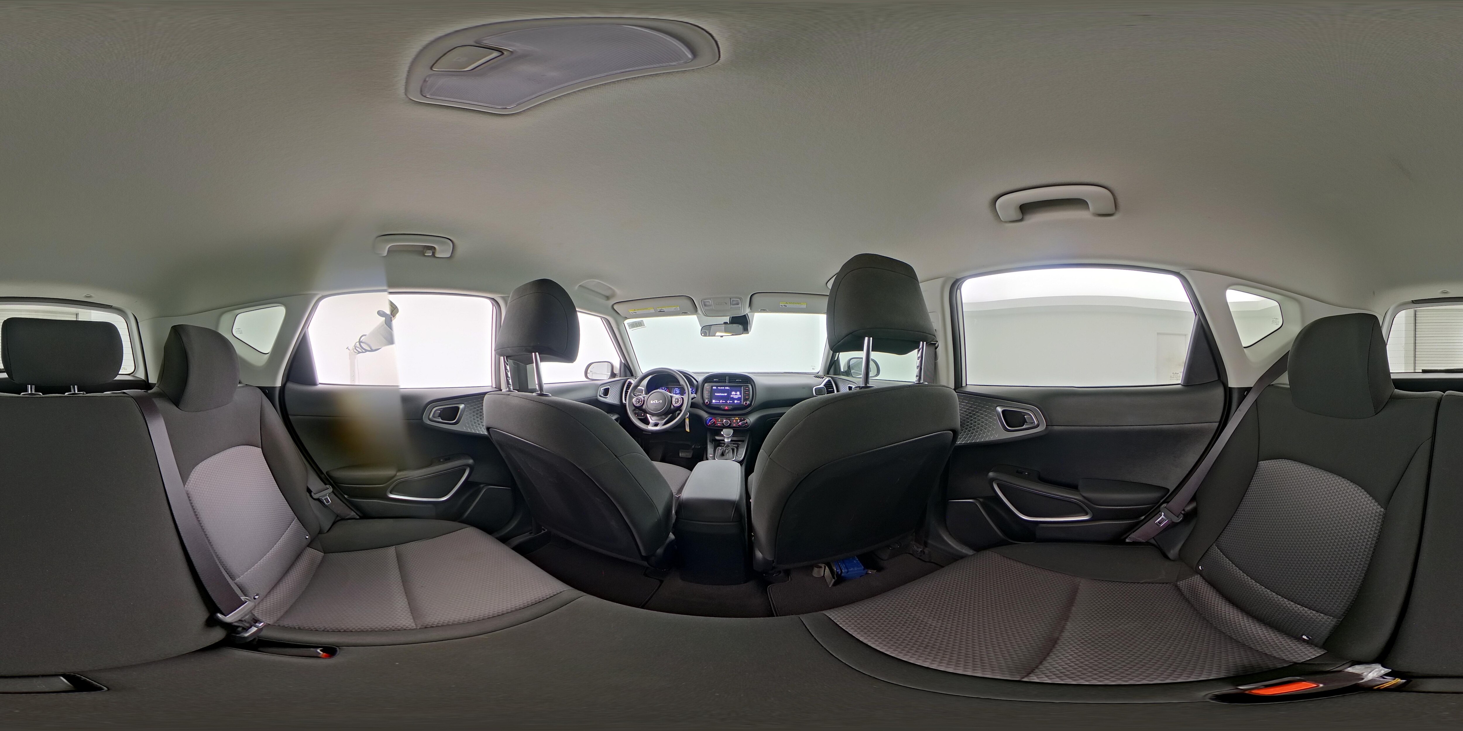 2022 Kia Soul LX - Photo 25