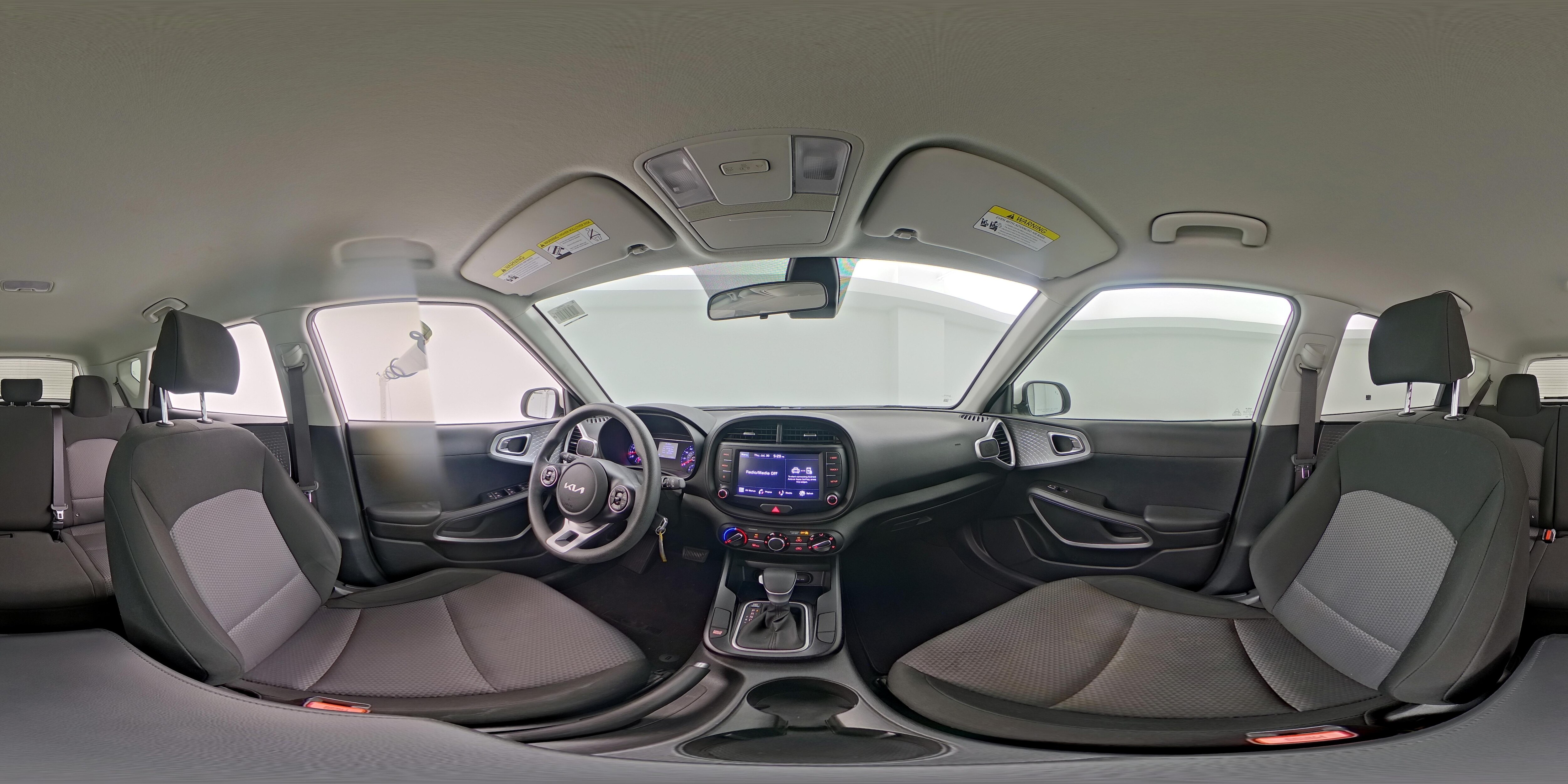 2022 Kia Soul LX - Photo 26