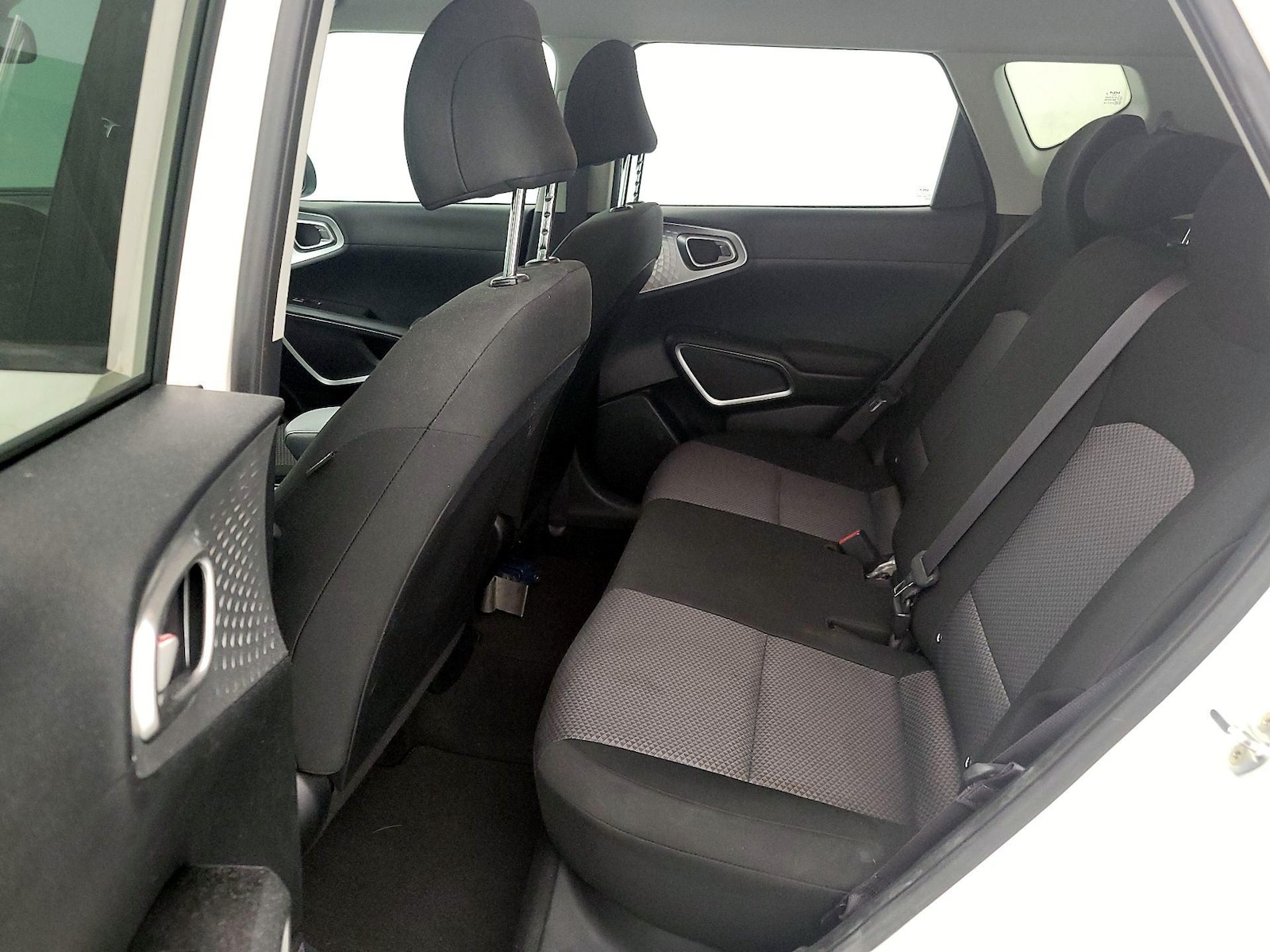 2022 Kia Soul LX - Photo 20