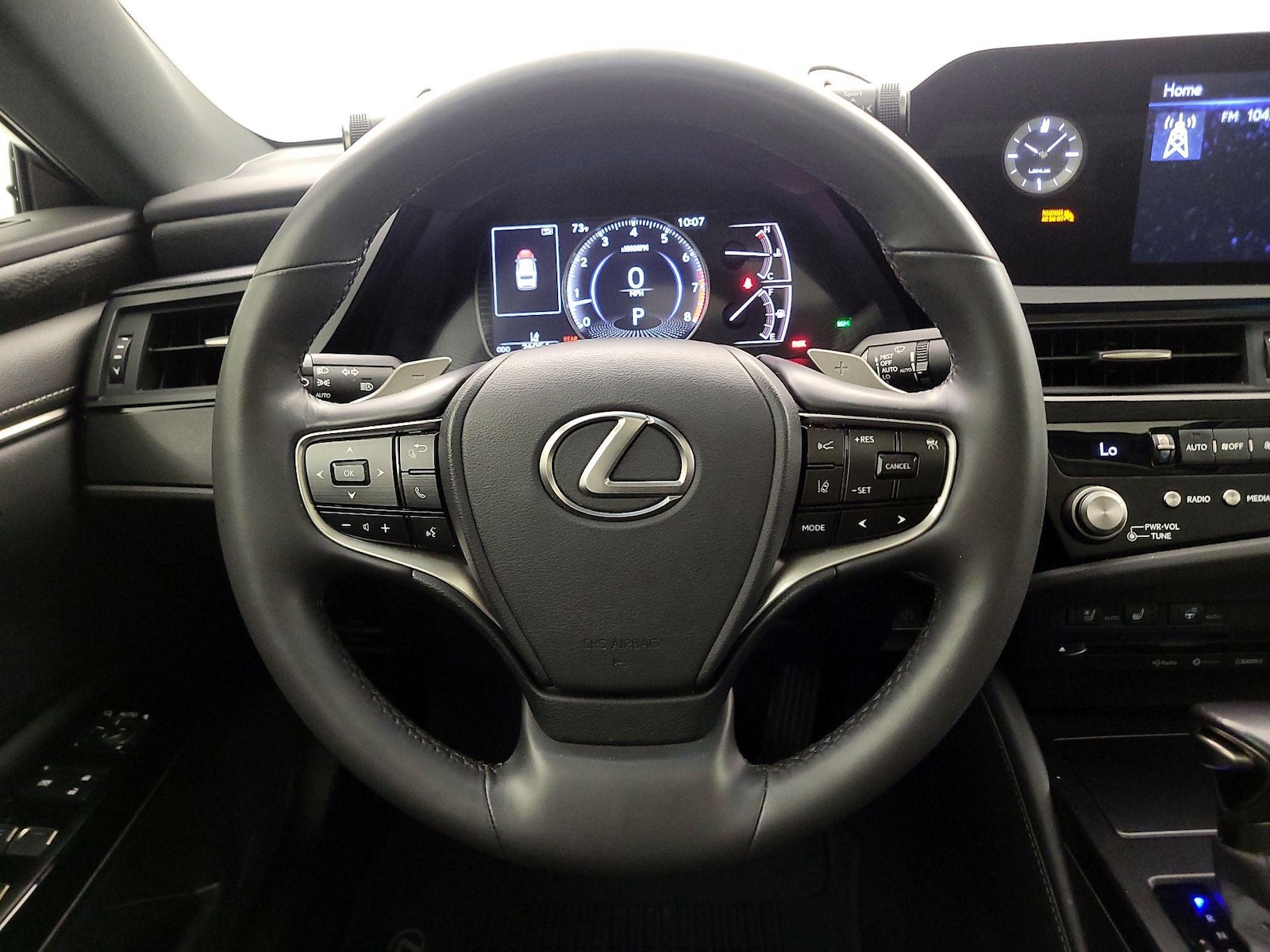 2022 Lexus ES 350 - Photo 11