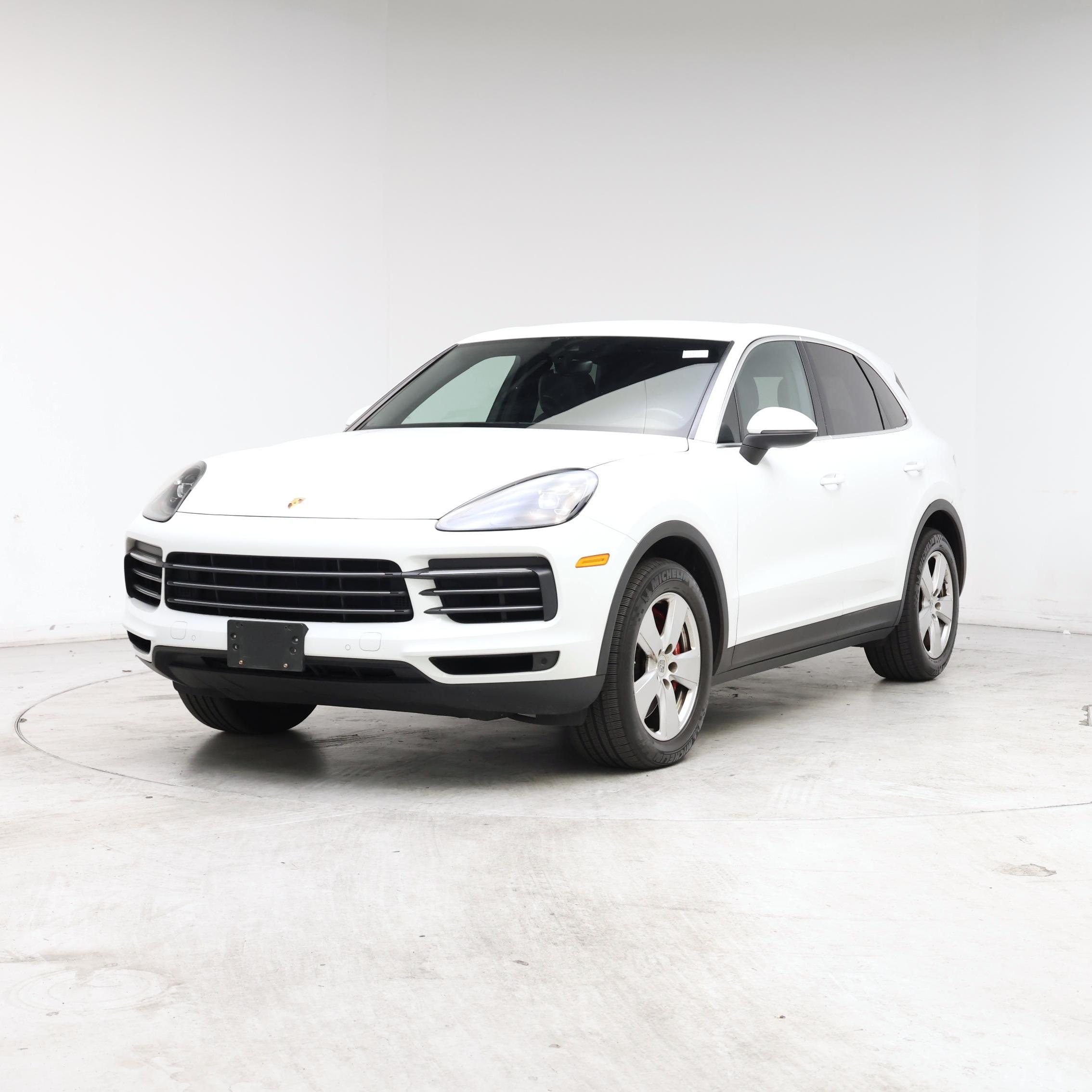 Thumbnail: 2021 Porsche Cayenne - 4