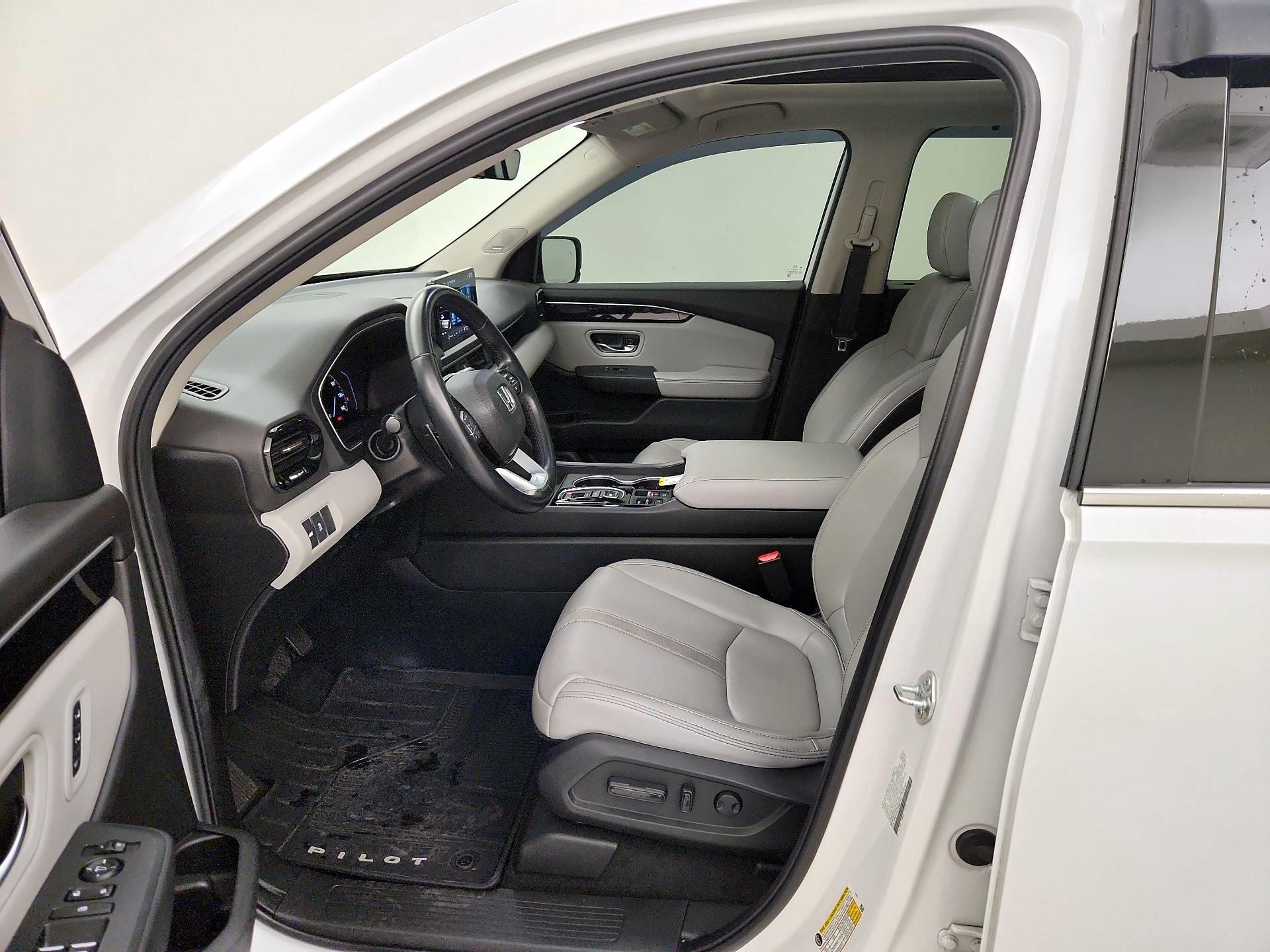 Thumbnail: 2023 Honda Pilot - 11