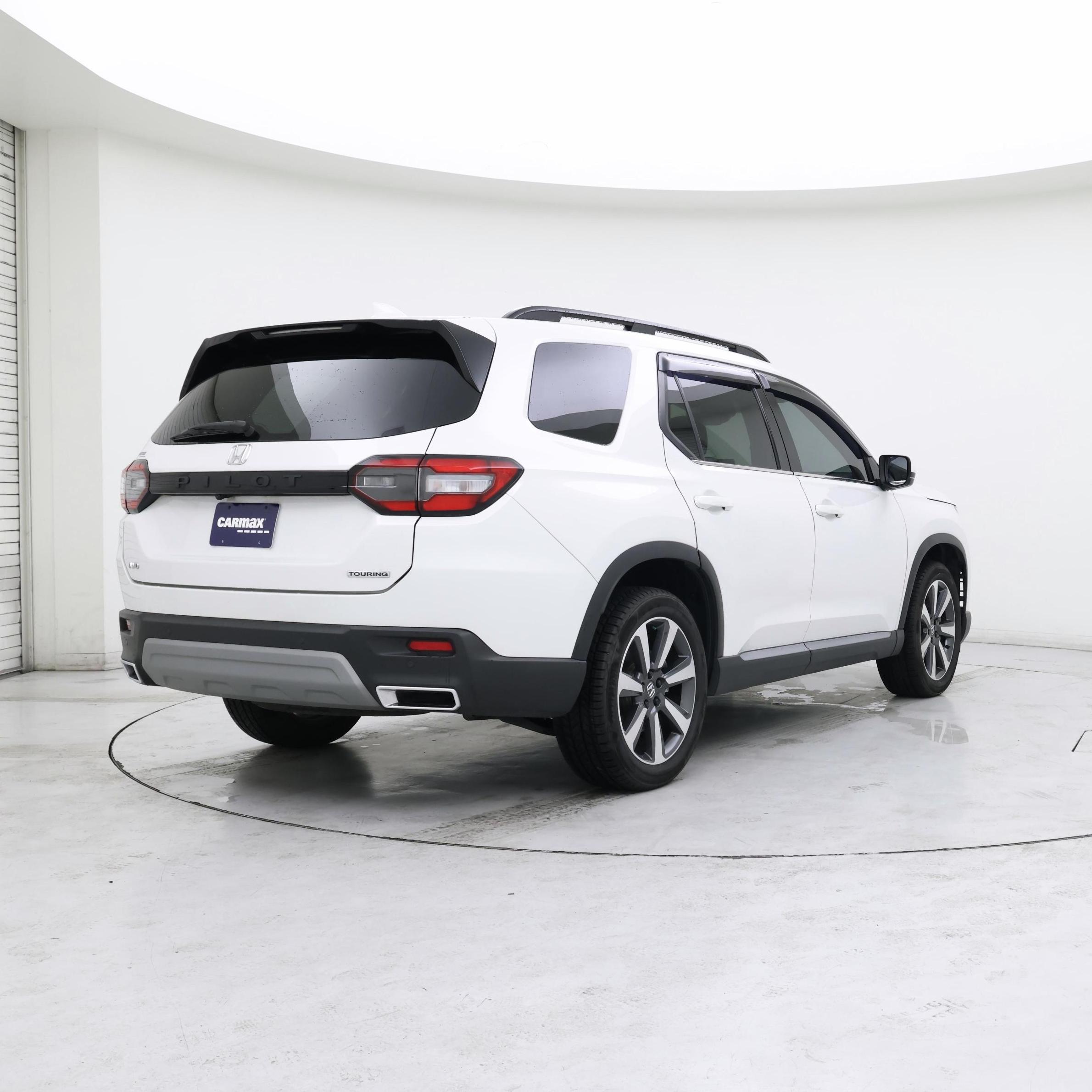 Thumbnail: 2023 Honda Pilot - 8