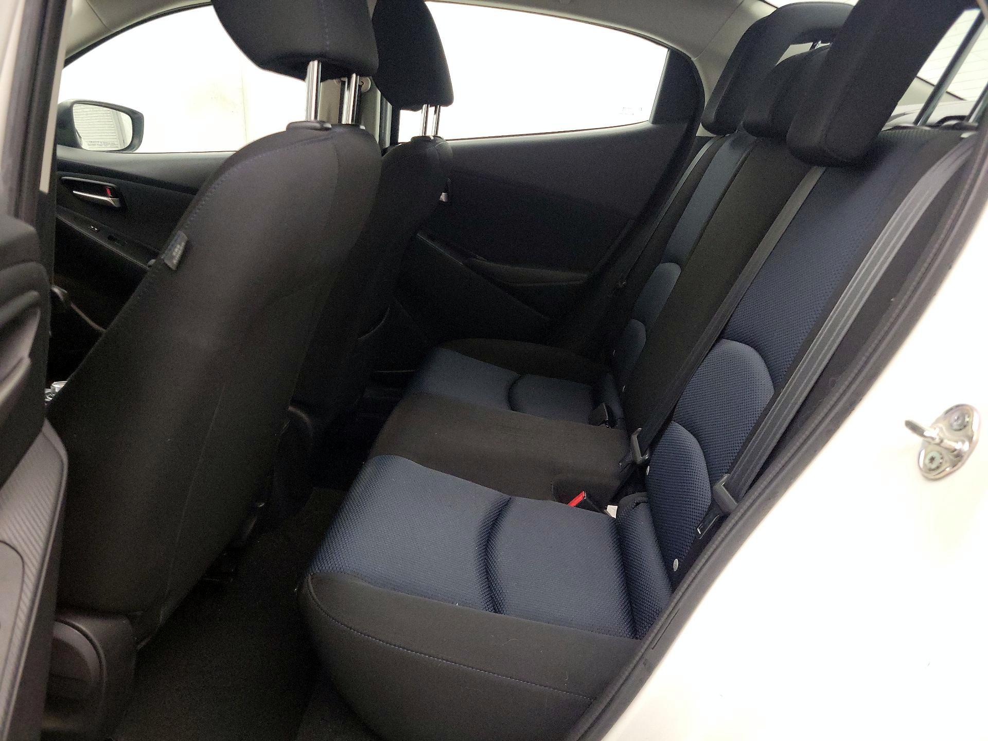 Thumbnail: 2019 Toyota Yaris - 19