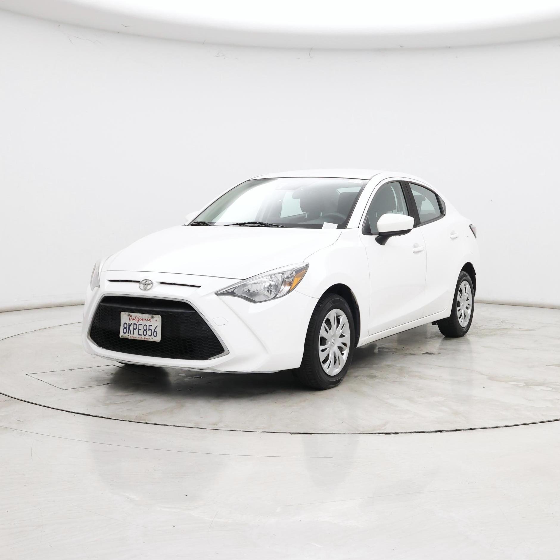 Thumbnail: 2019 Toyota Yaris - 4
