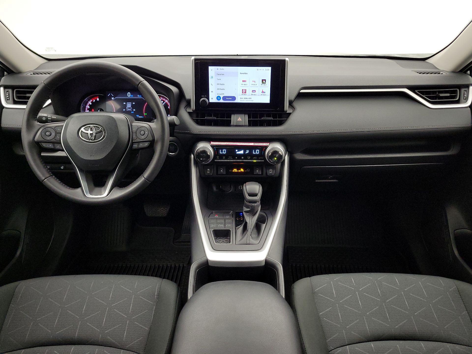 Thumbnail: 2024 Toyota RAV4 - 9
