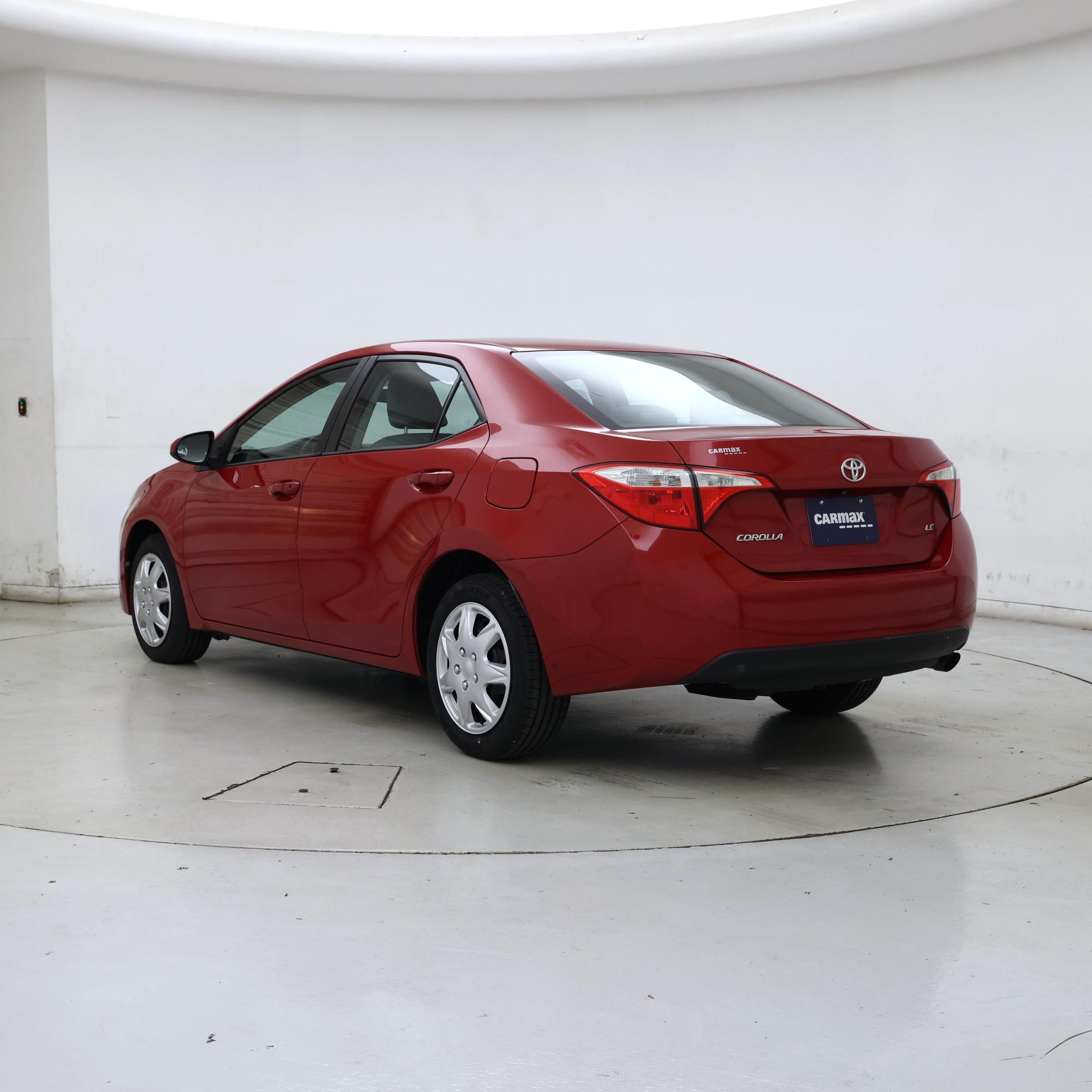 Thumbnail: 2015 Toyota Corolla - 2