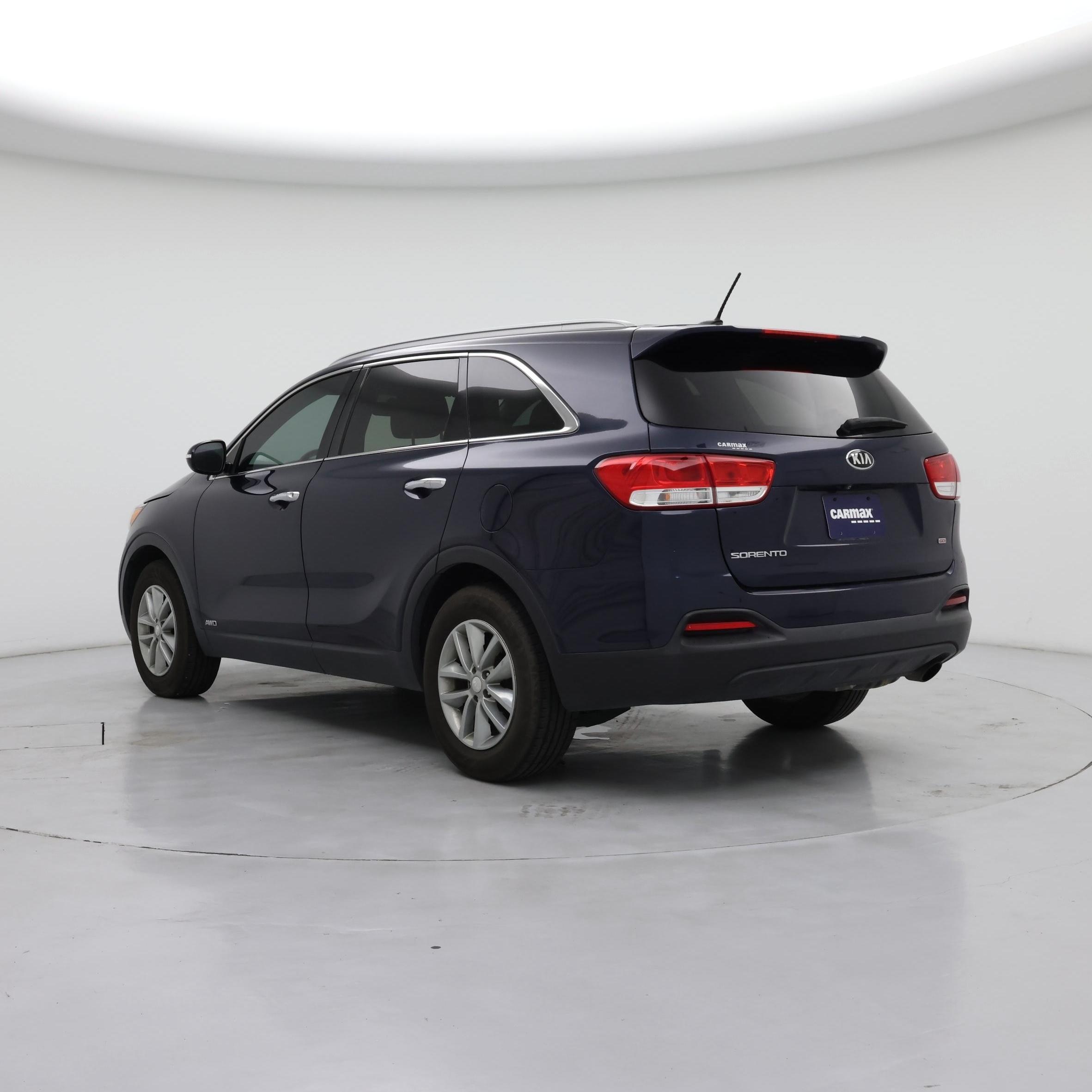 Thumbnail: 2017 Kia Sorento - 2