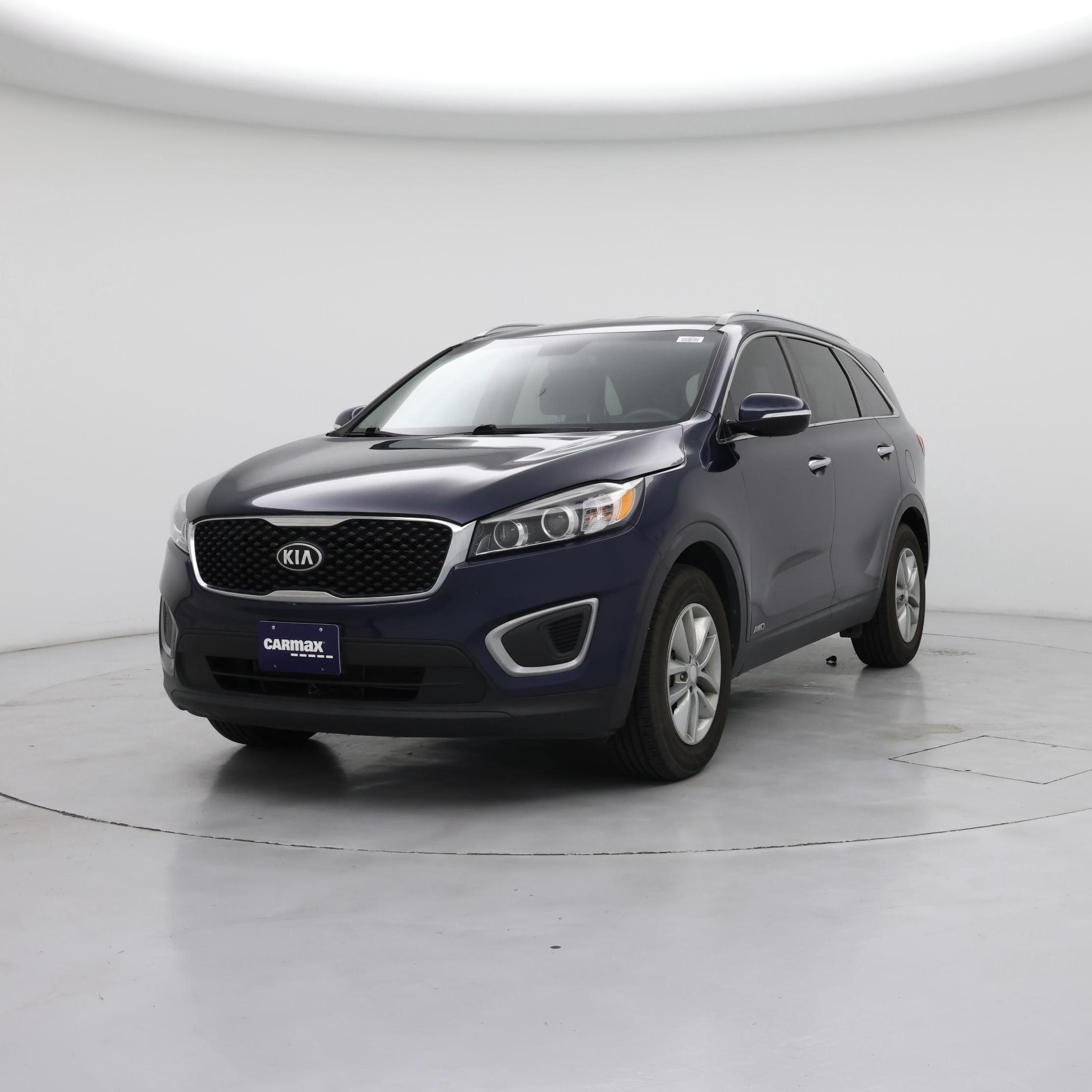 Thumbnail: 2017 Kia Sorento - 4