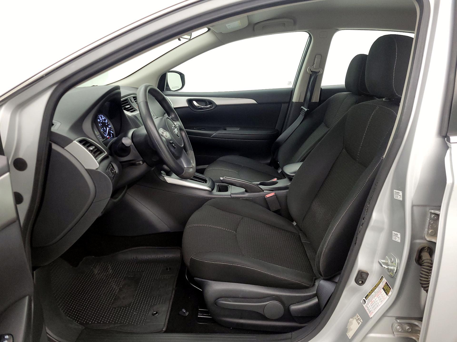 Thumbnail: 2018 Nissan Sentra - 11