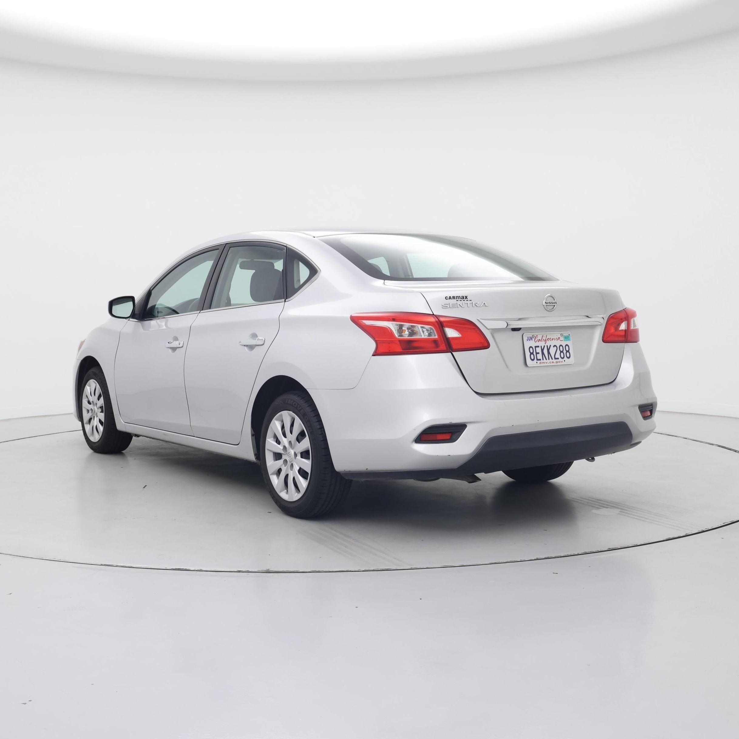 Thumbnail: 2018 Nissan Sentra - 2