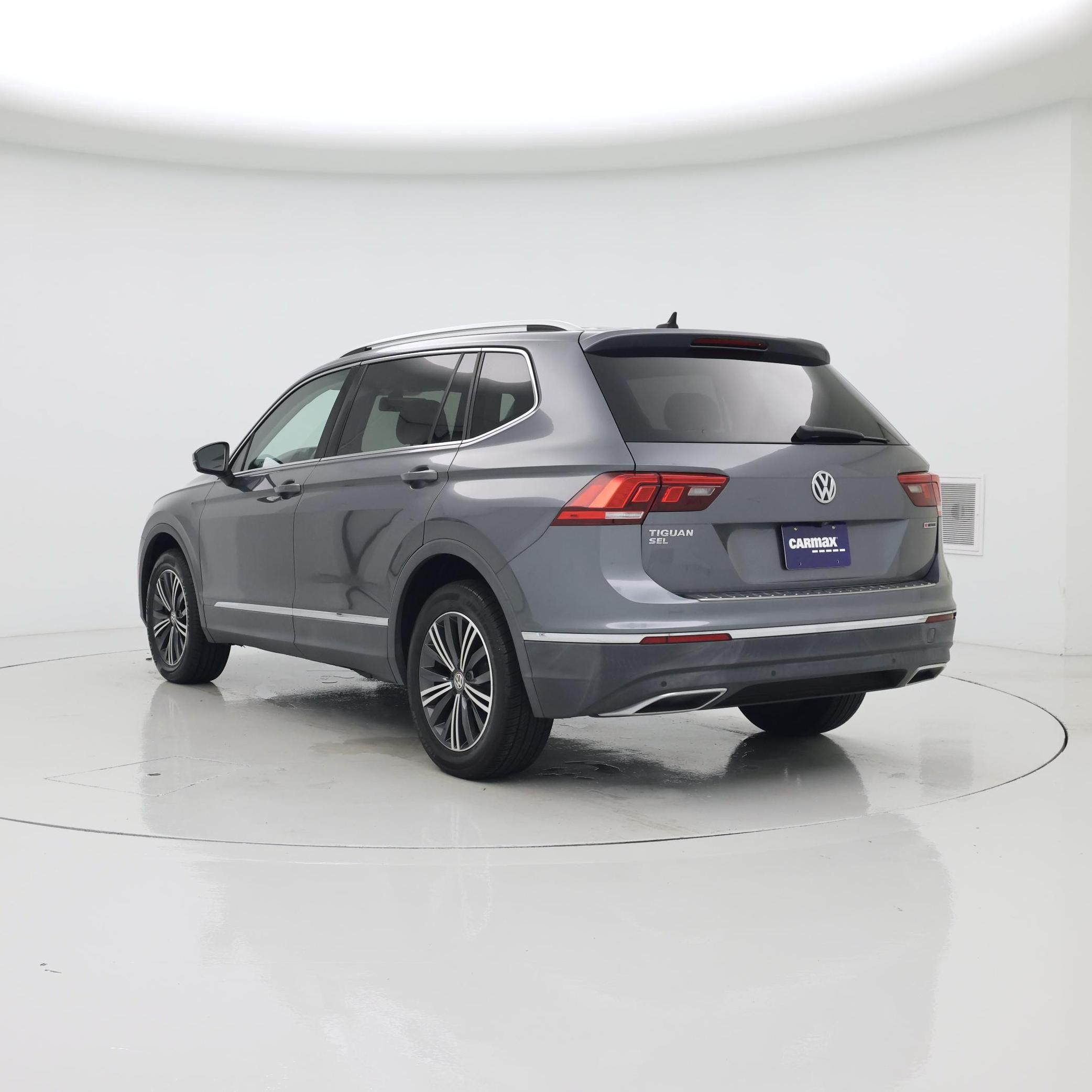 Thumbnail: 2019 Volkswagen Tiguan - 2