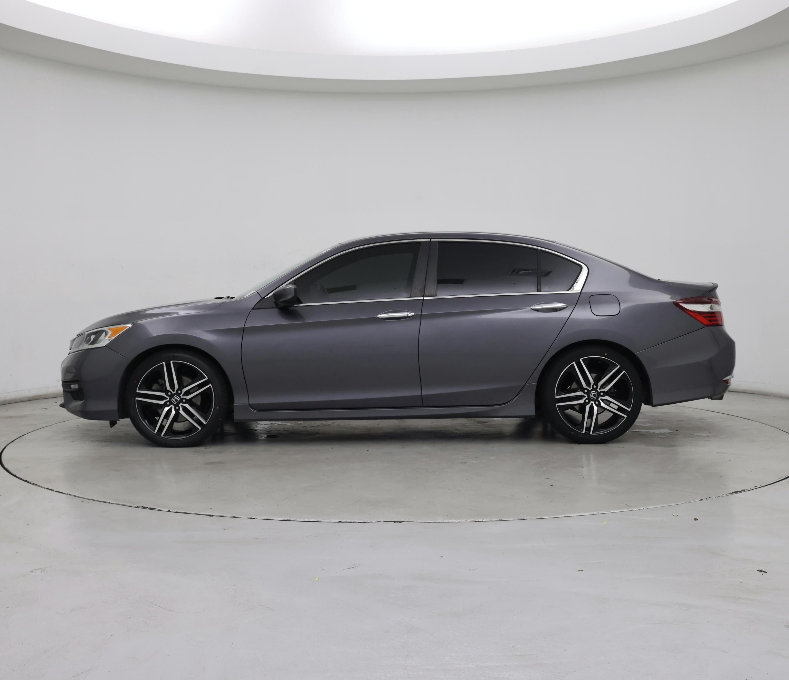 Thumbnail: 2017 Honda Accord - 3
