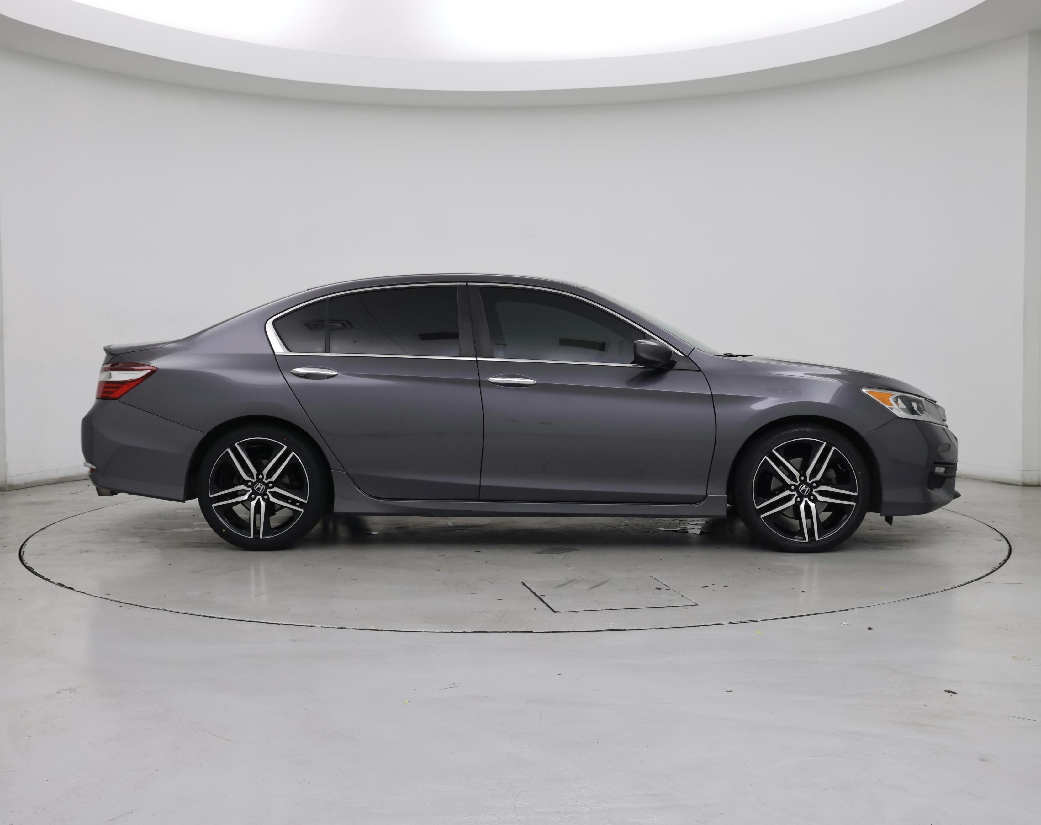 Thumbnail: 2017 Honda Accord - 7