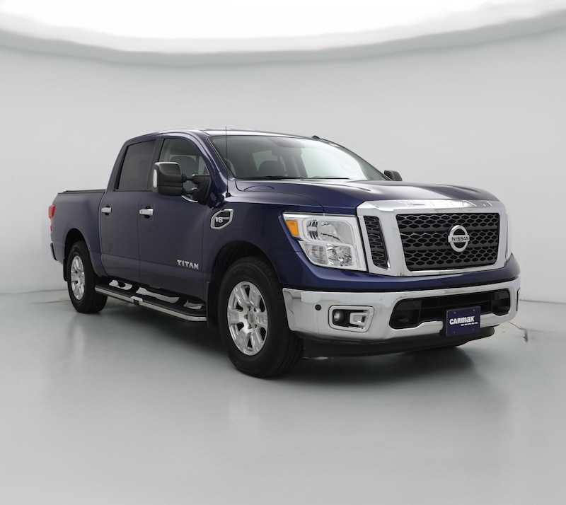 2017 Nissan Titan SV