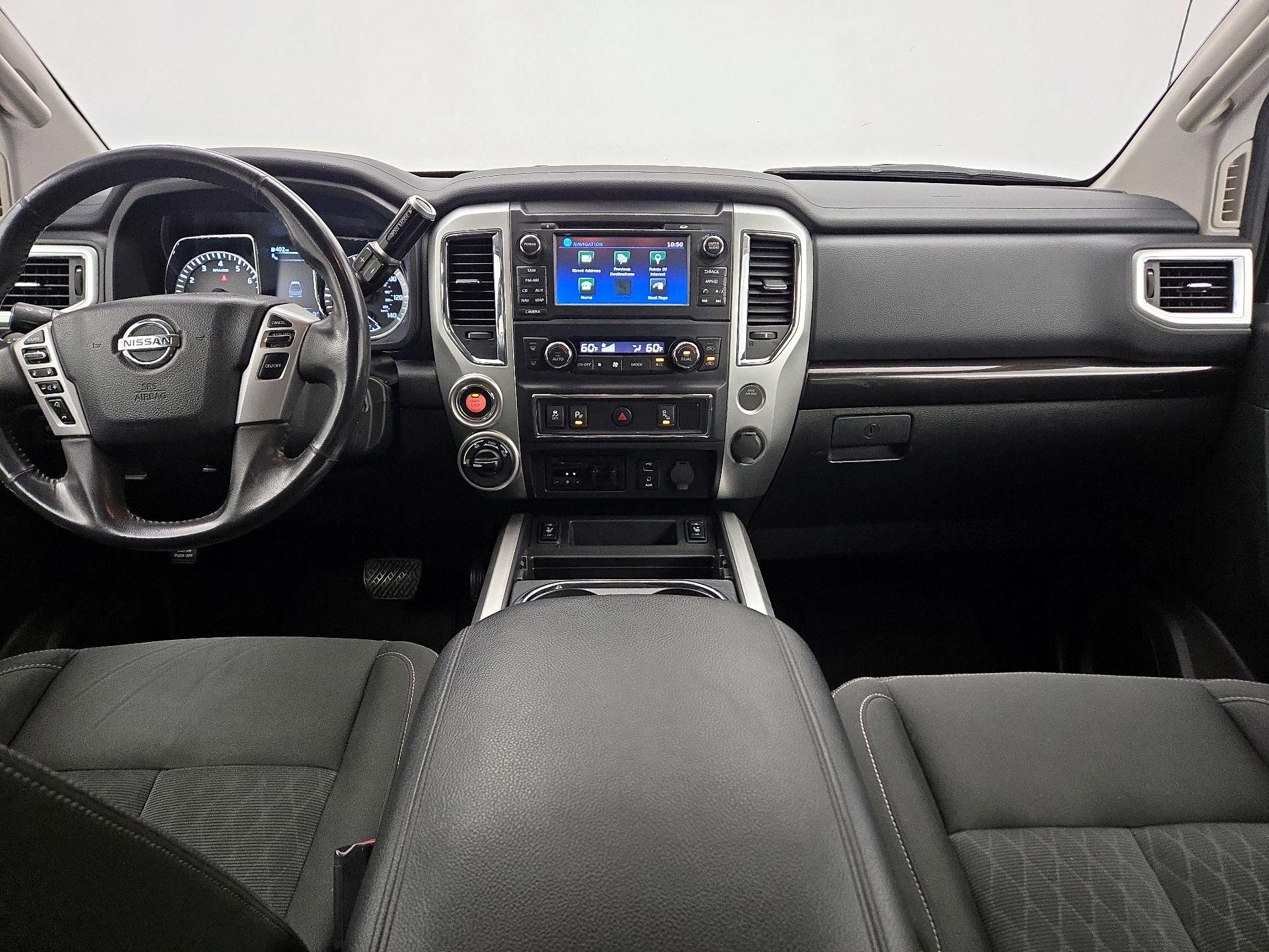 Thumbnail: 2017 Nissan Titan - 9