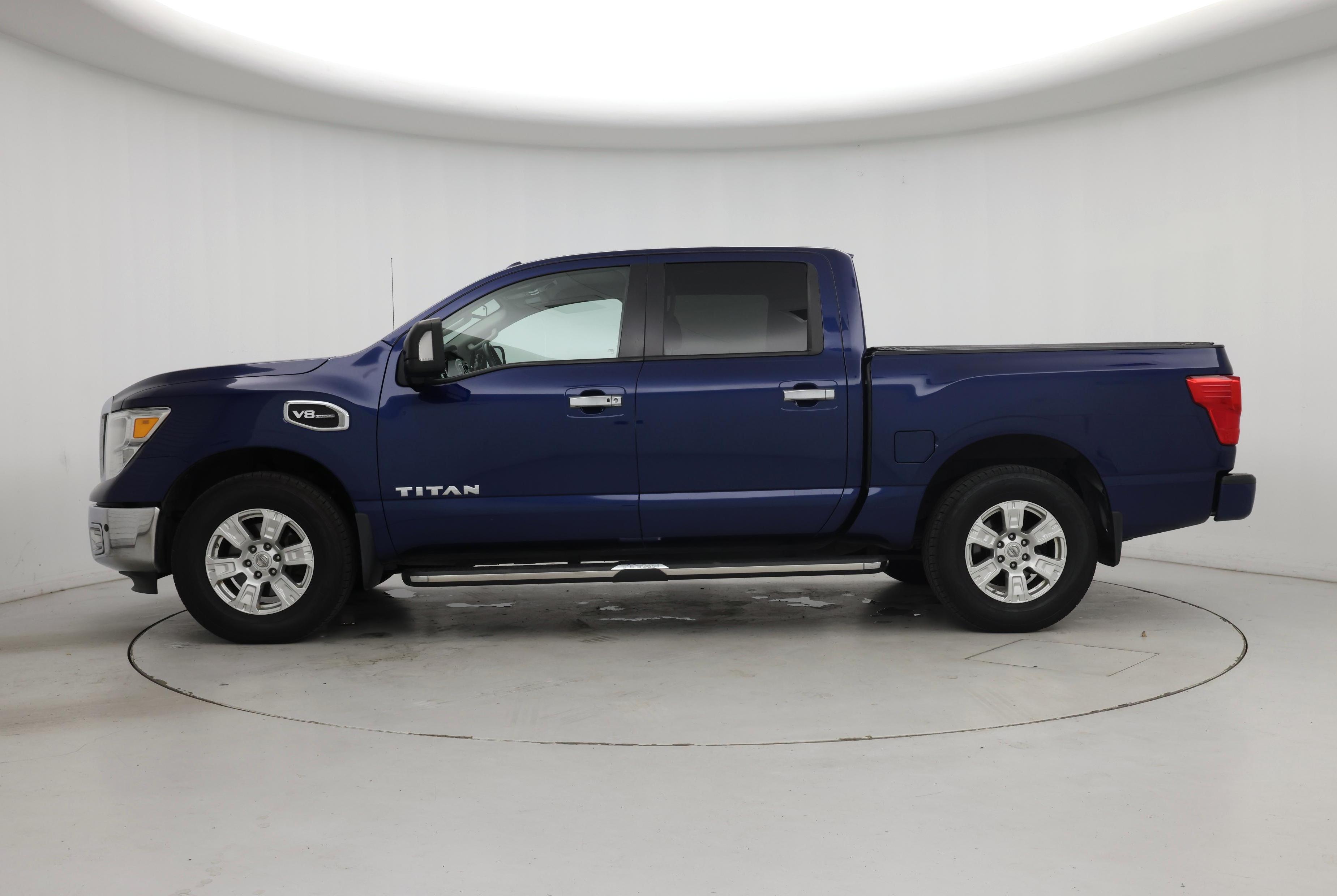 Thumbnail: 2017 Nissan Titan - 3