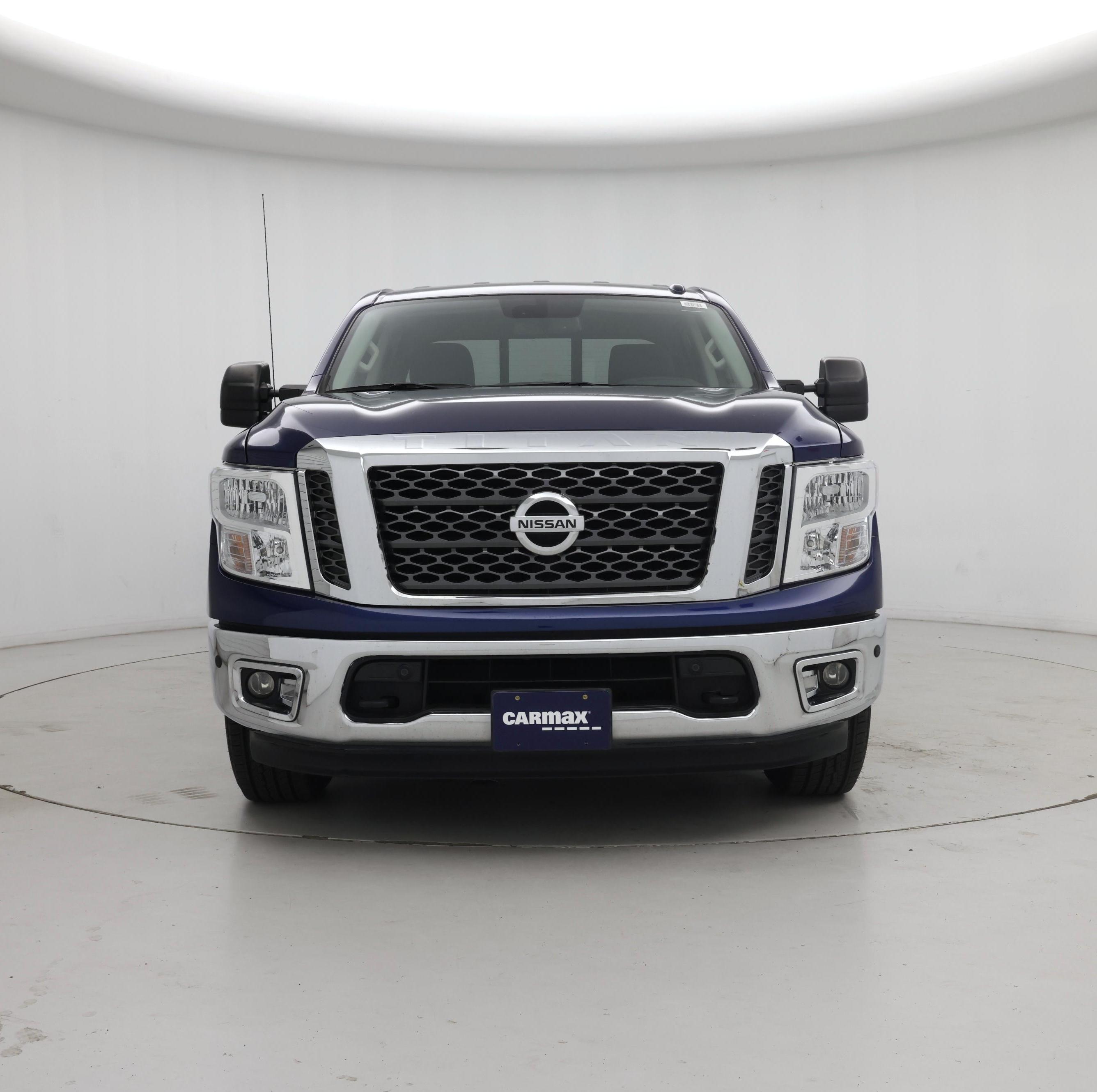 Thumbnail: 2017 Nissan Titan - 5