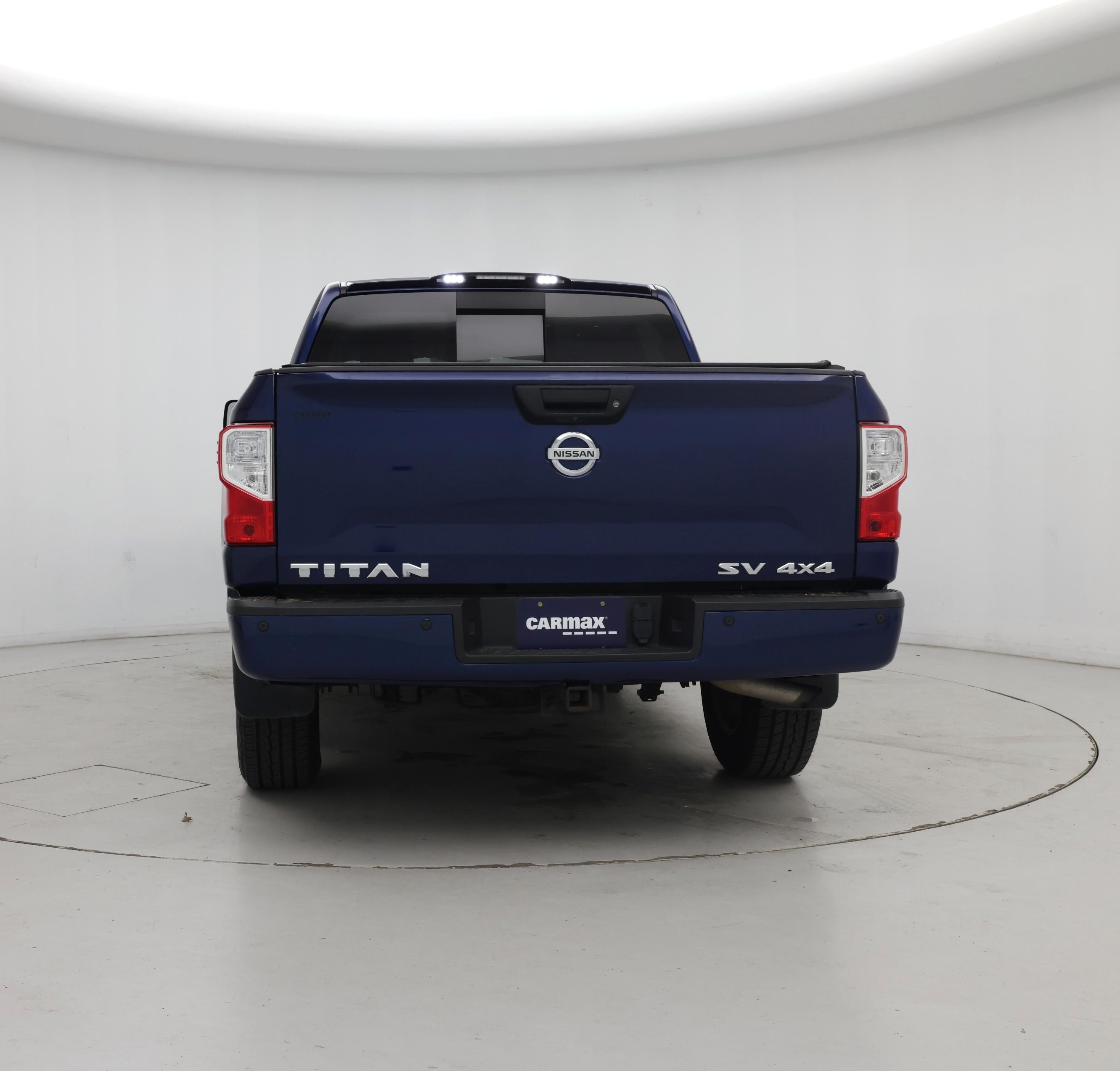 Thumbnail: 2017 Nissan Titan - 6